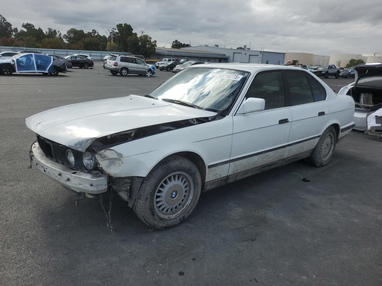 WBAHD6310MBJ63298