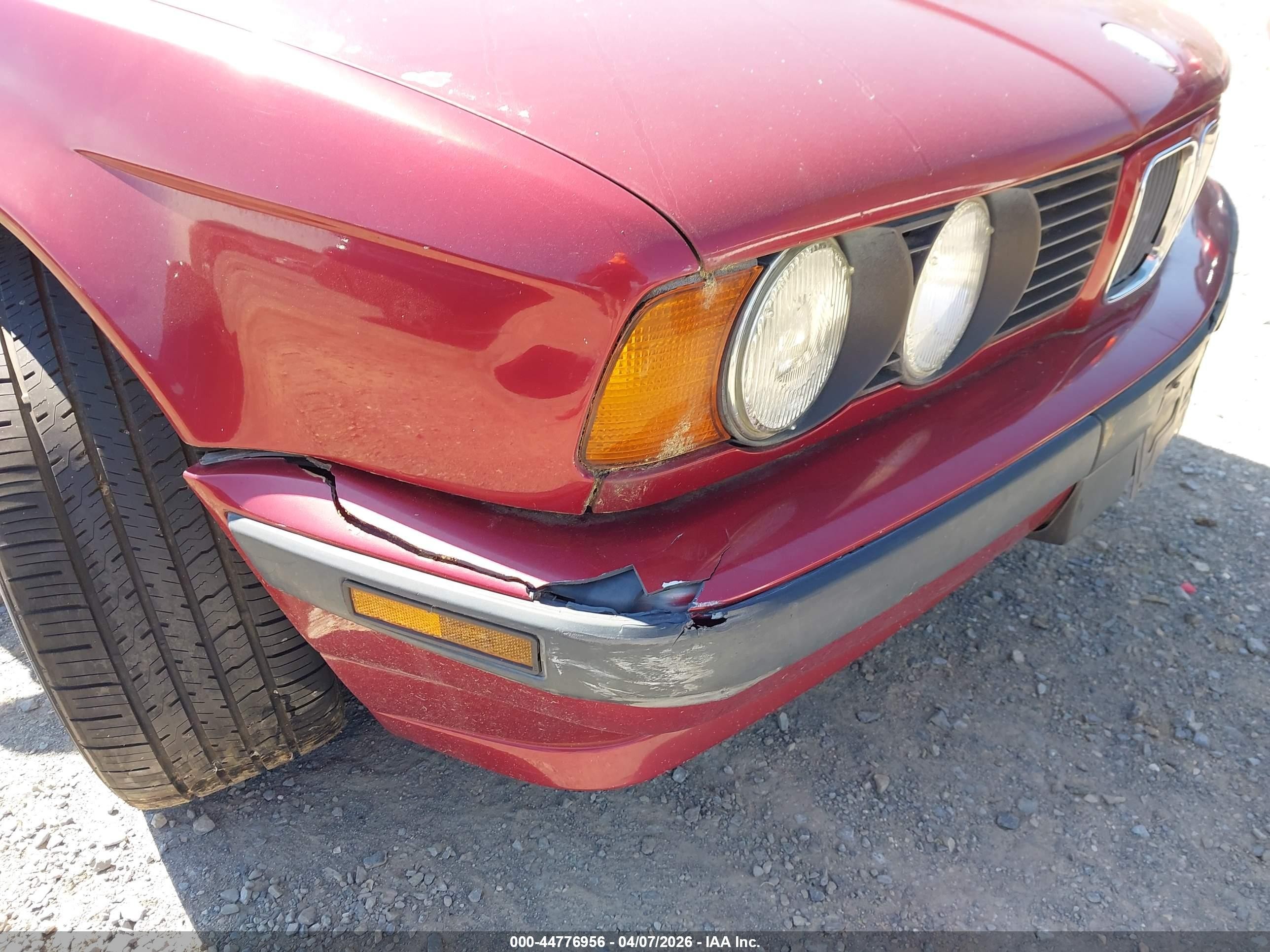 1995 Bmw 525 I Automatic Red vin: WBAHD6320SGK85121