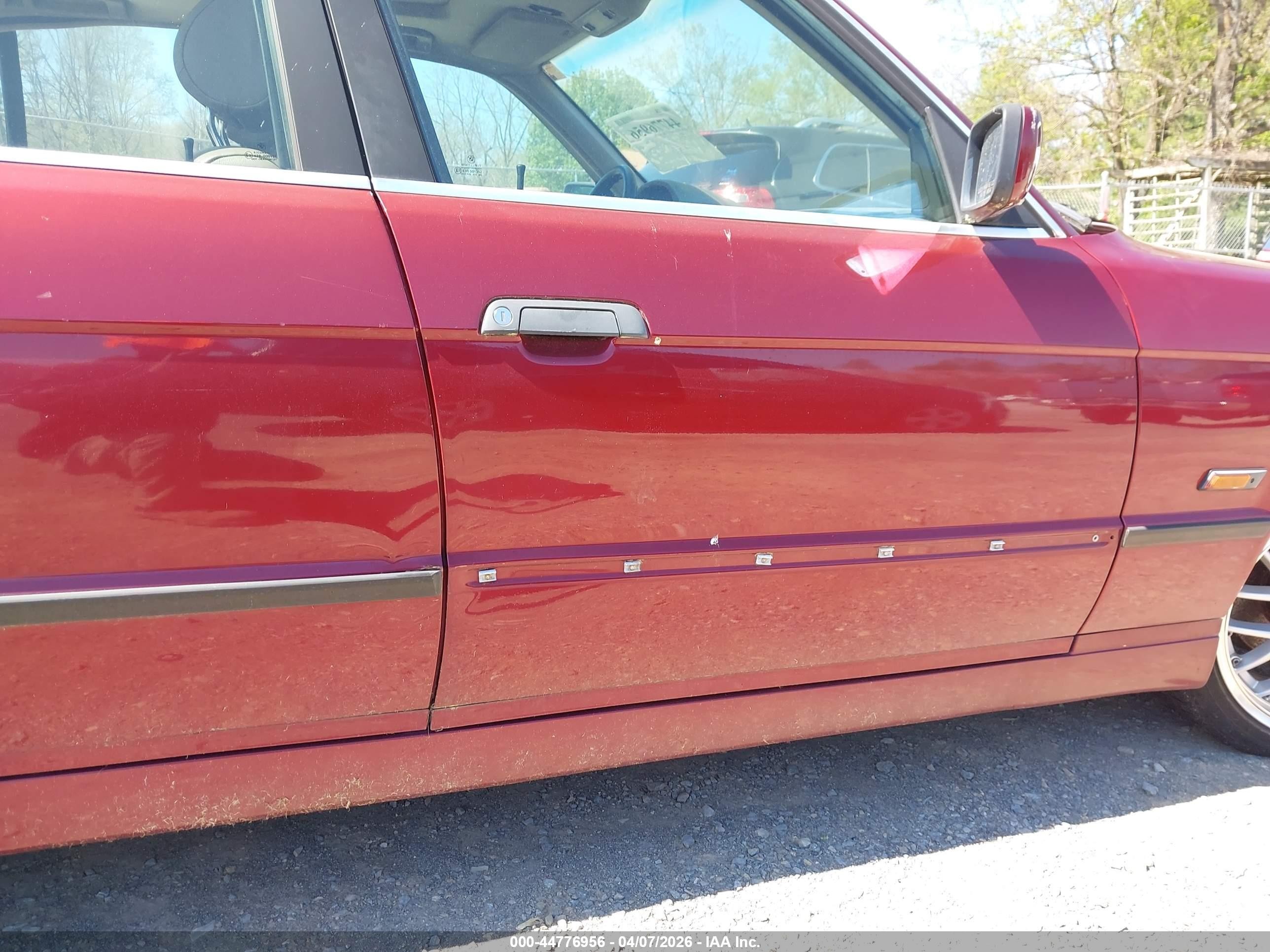 1995 Bmw 525 I Automatic Red vin: WBAHD6320SGK85121