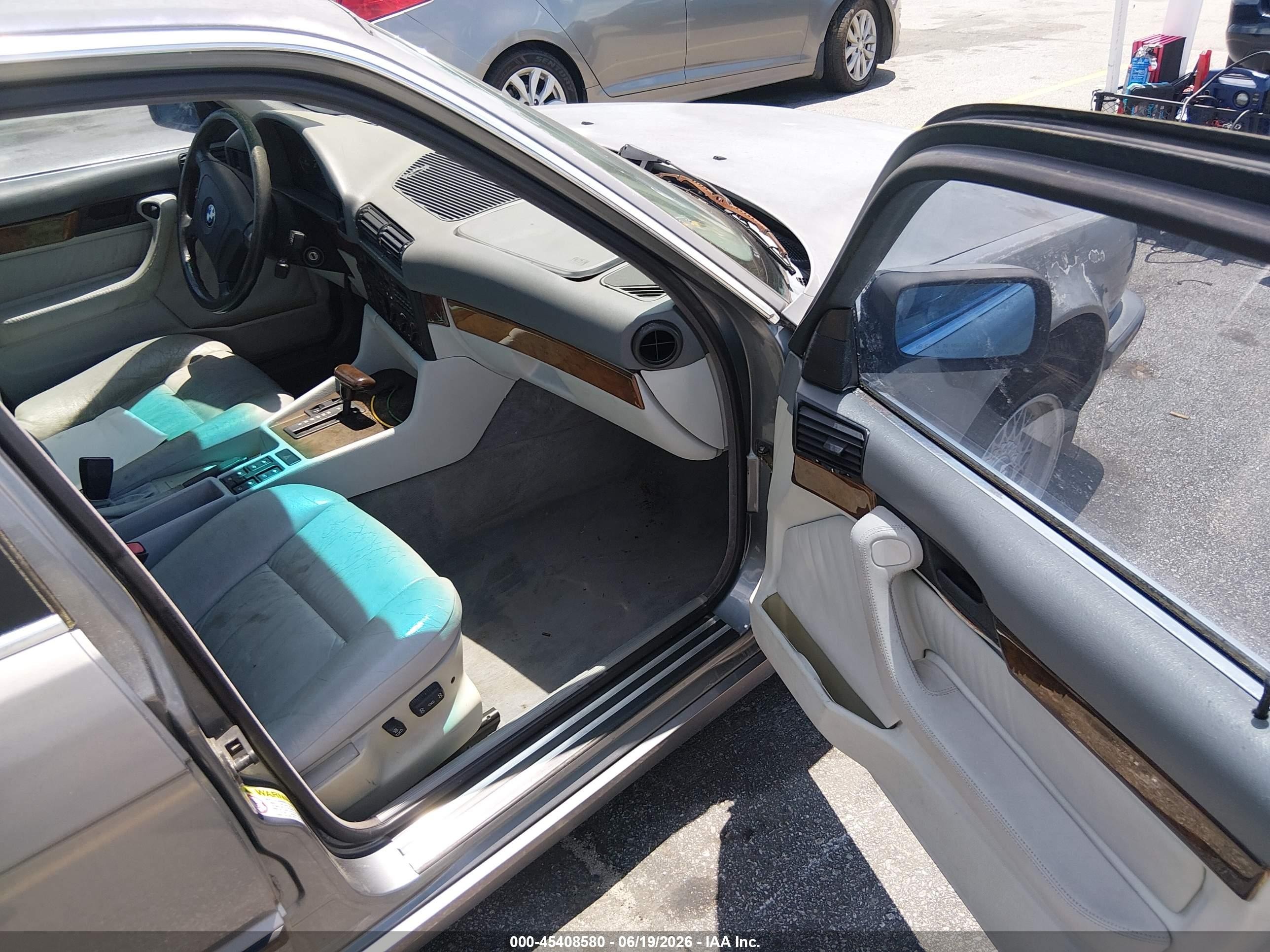 1995 Bmw 525 I Automatic Silver vin: WBAHD6321SGK54444