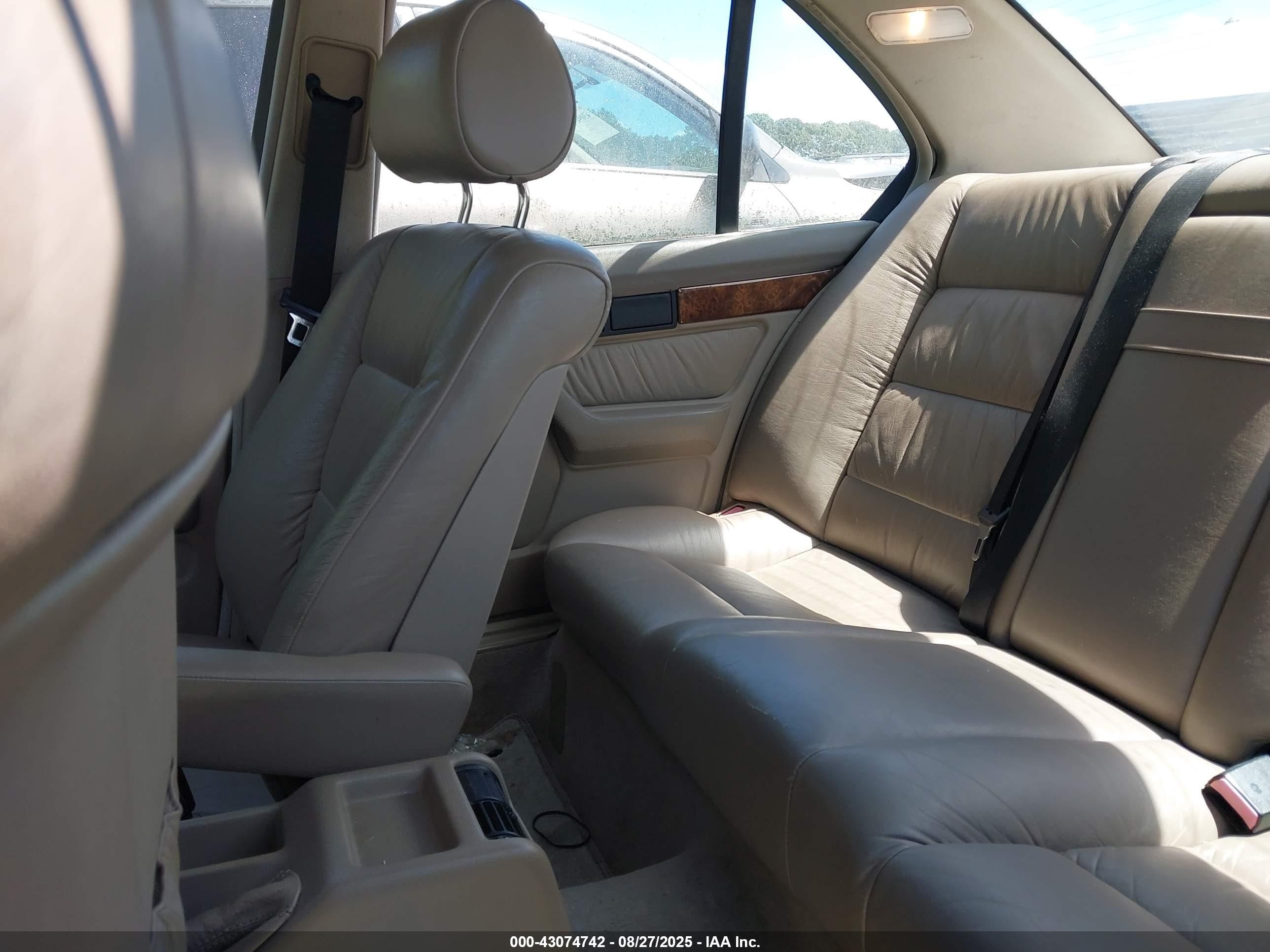 1995 Bmw 525 I Automatic White vin: WBAHD6322SGK52024