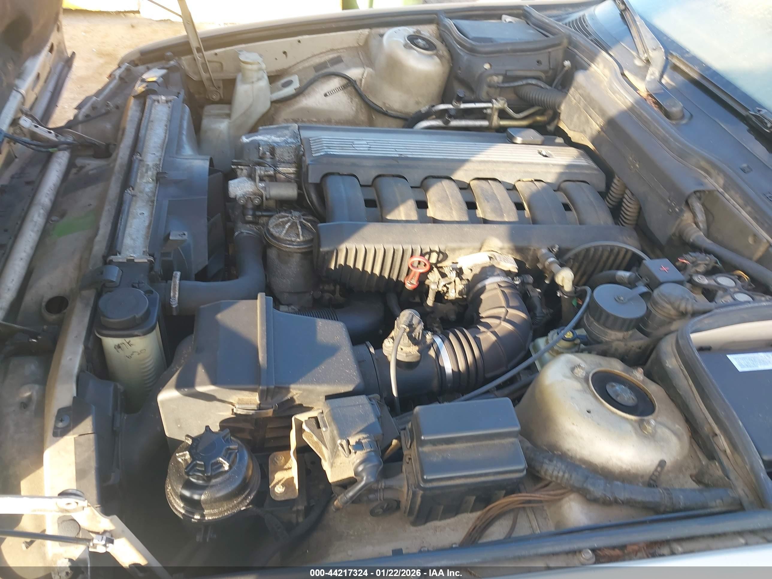 1995 Bmw 525 I Automatic Золотой vin: WBAHD6323SGK54123