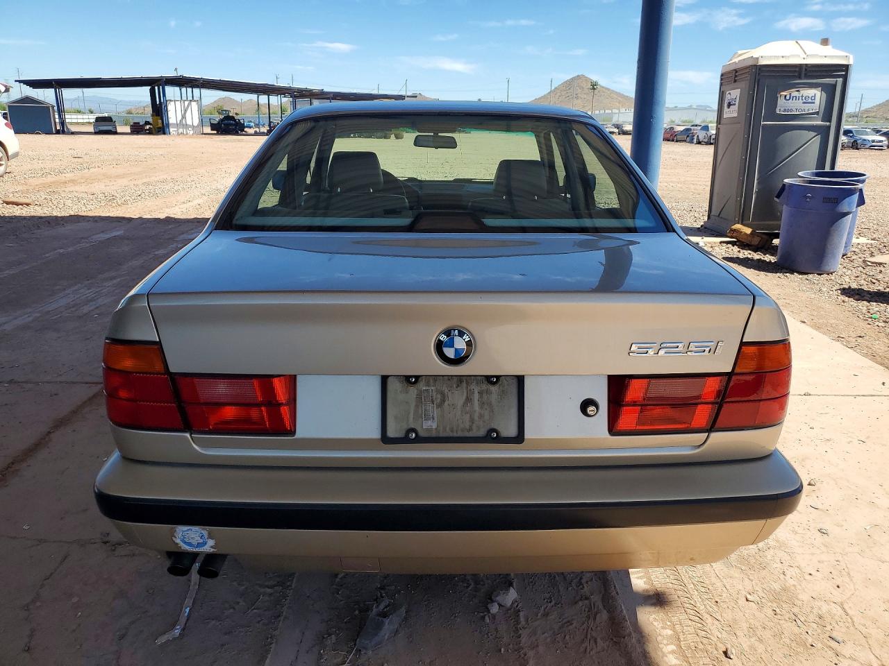1995 Bmw 525 I Automatic Beige vin: WBAHD6326SGK56674