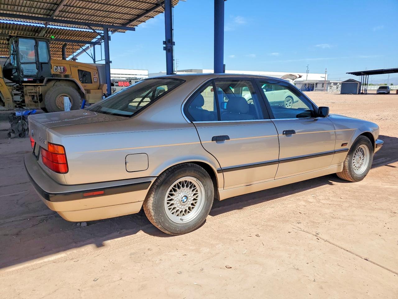 1995 Bmw 525 I Automatic Beige vin: WBAHD6326SGK56674