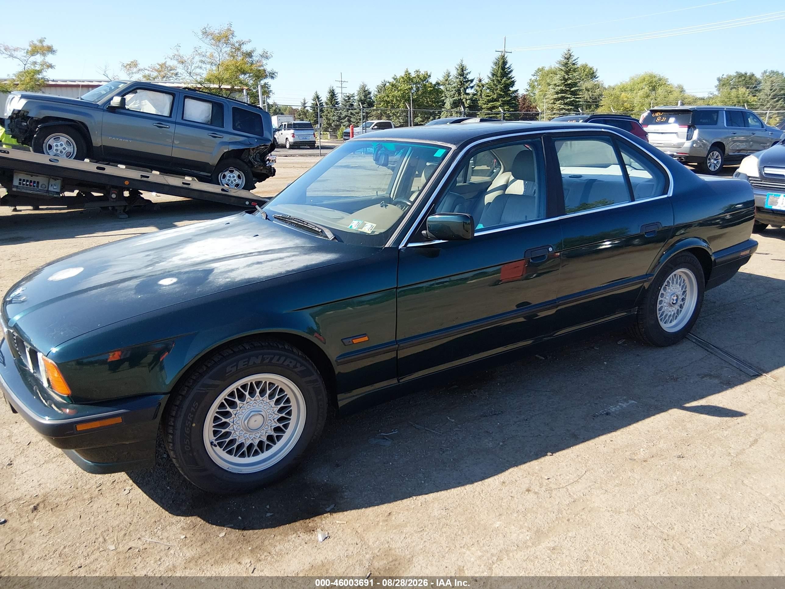 1995 Bmw 525 I Automatic Blue vin: WBAHD6328SGK49063