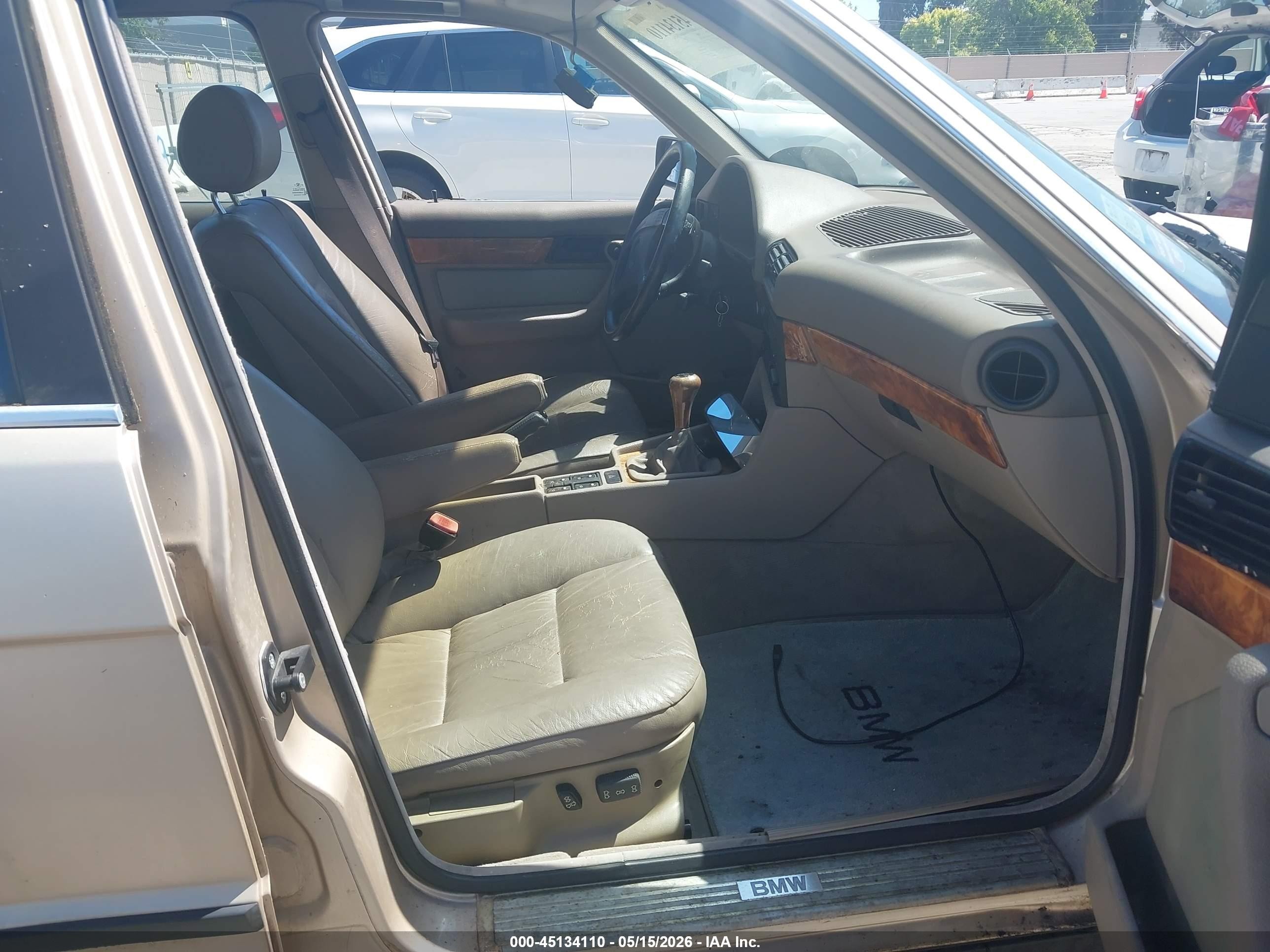 1994 Bmw 530 I Gold vin: WBAHE1313RGE53578