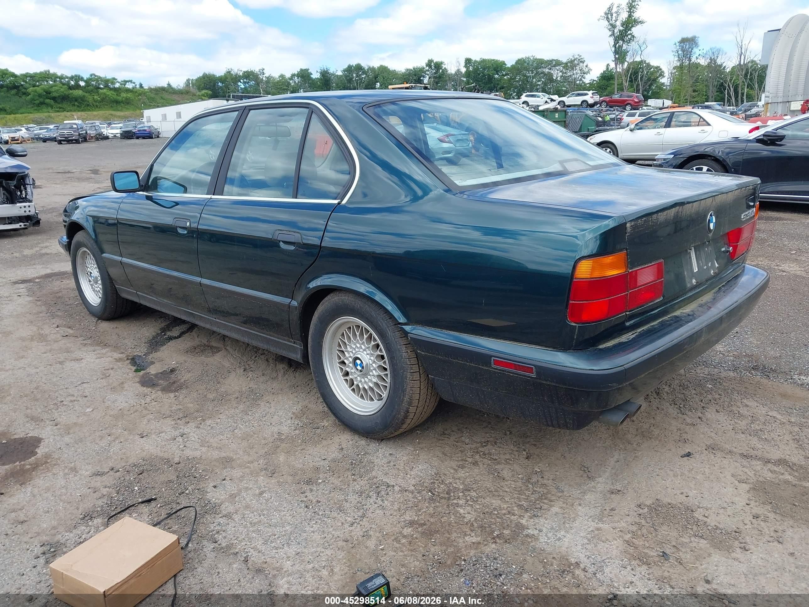 1994 Bmw 530 I Automatic Green vin: WBAHE2320RGE88920