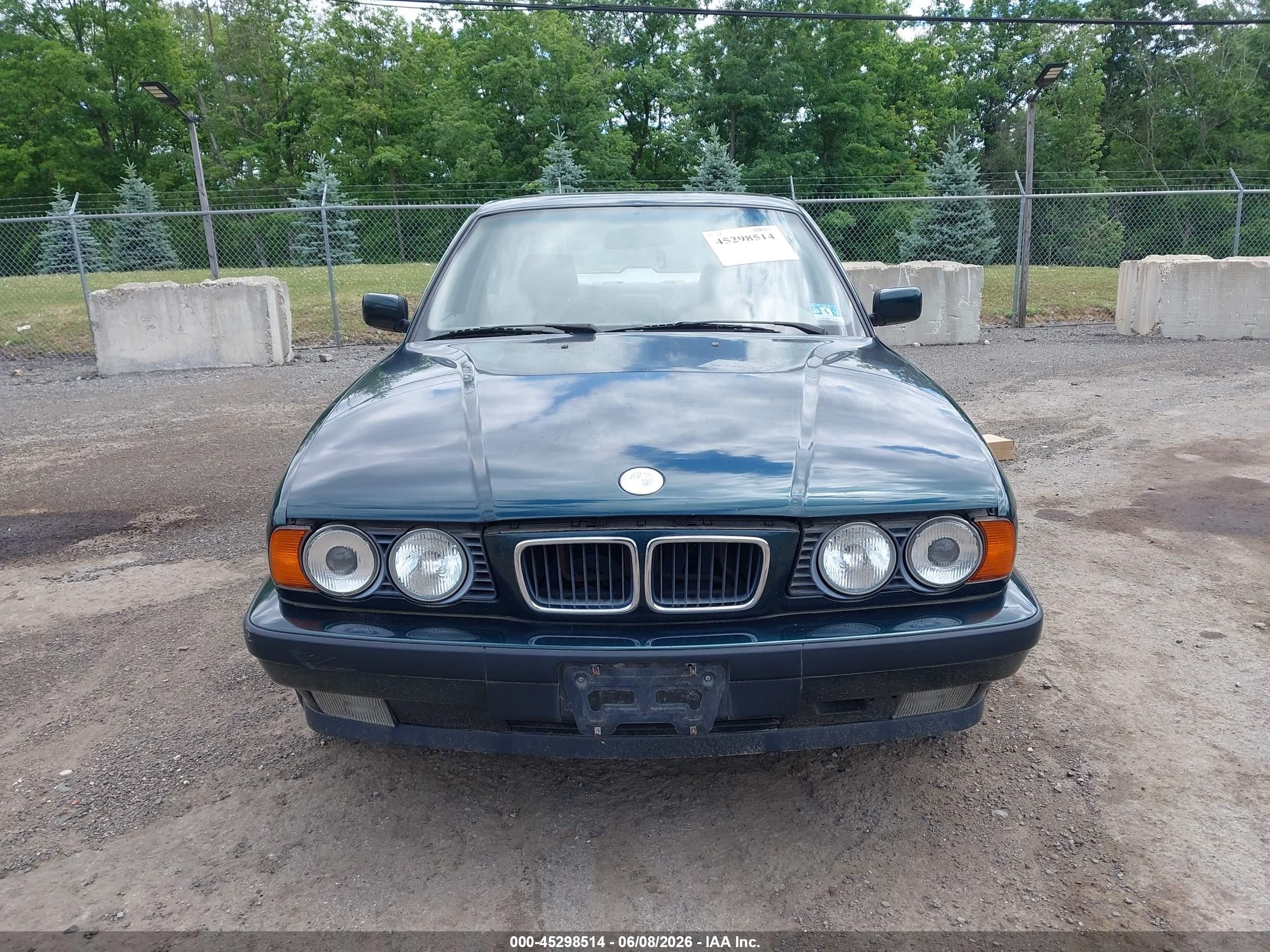 1994 Bmw 530 I Automatic Green vin: WBAHE2320RGE88920