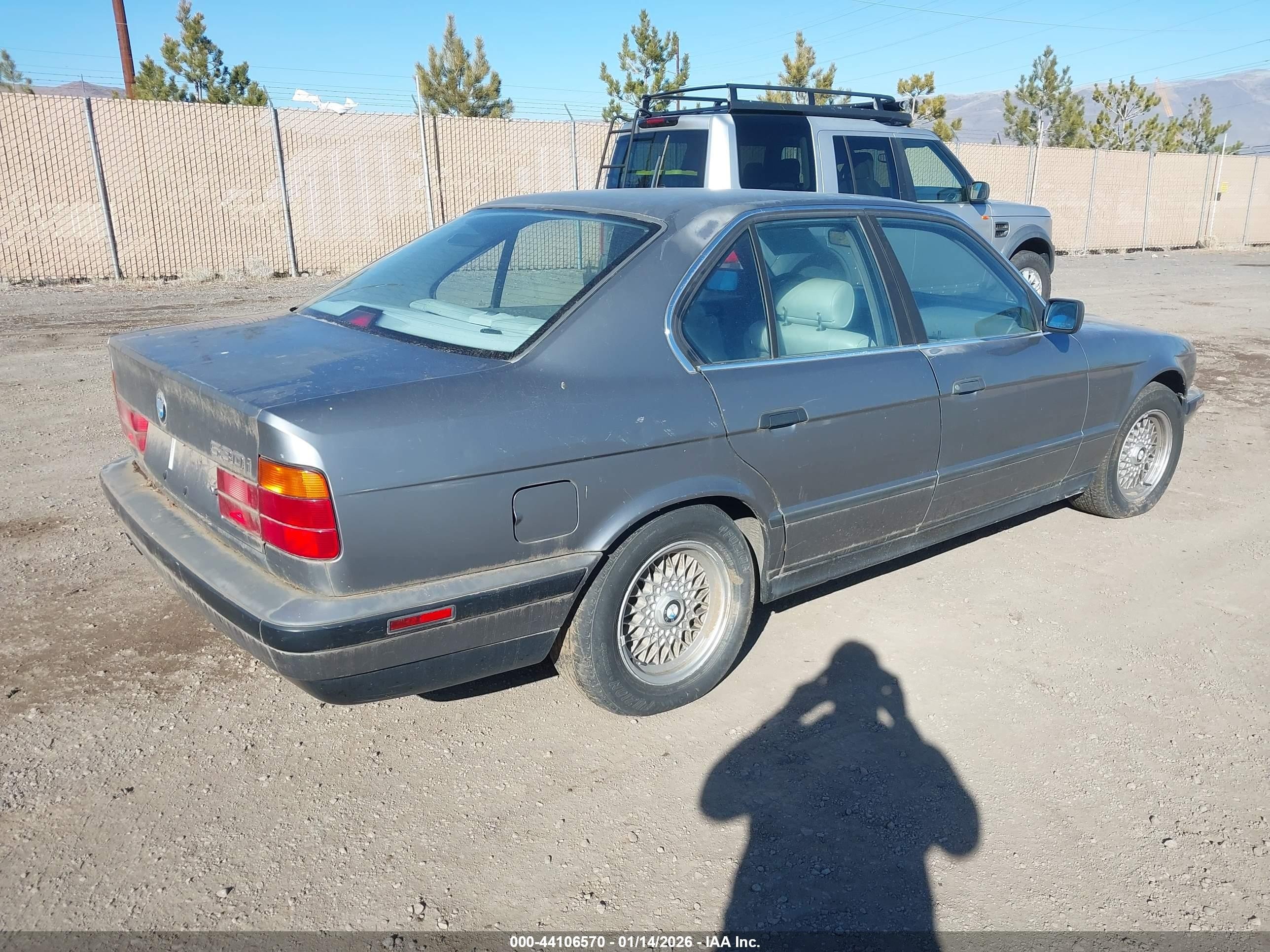 1994 Bmw 530 I Automatic Gray vin: WBAHE2329RGE88933