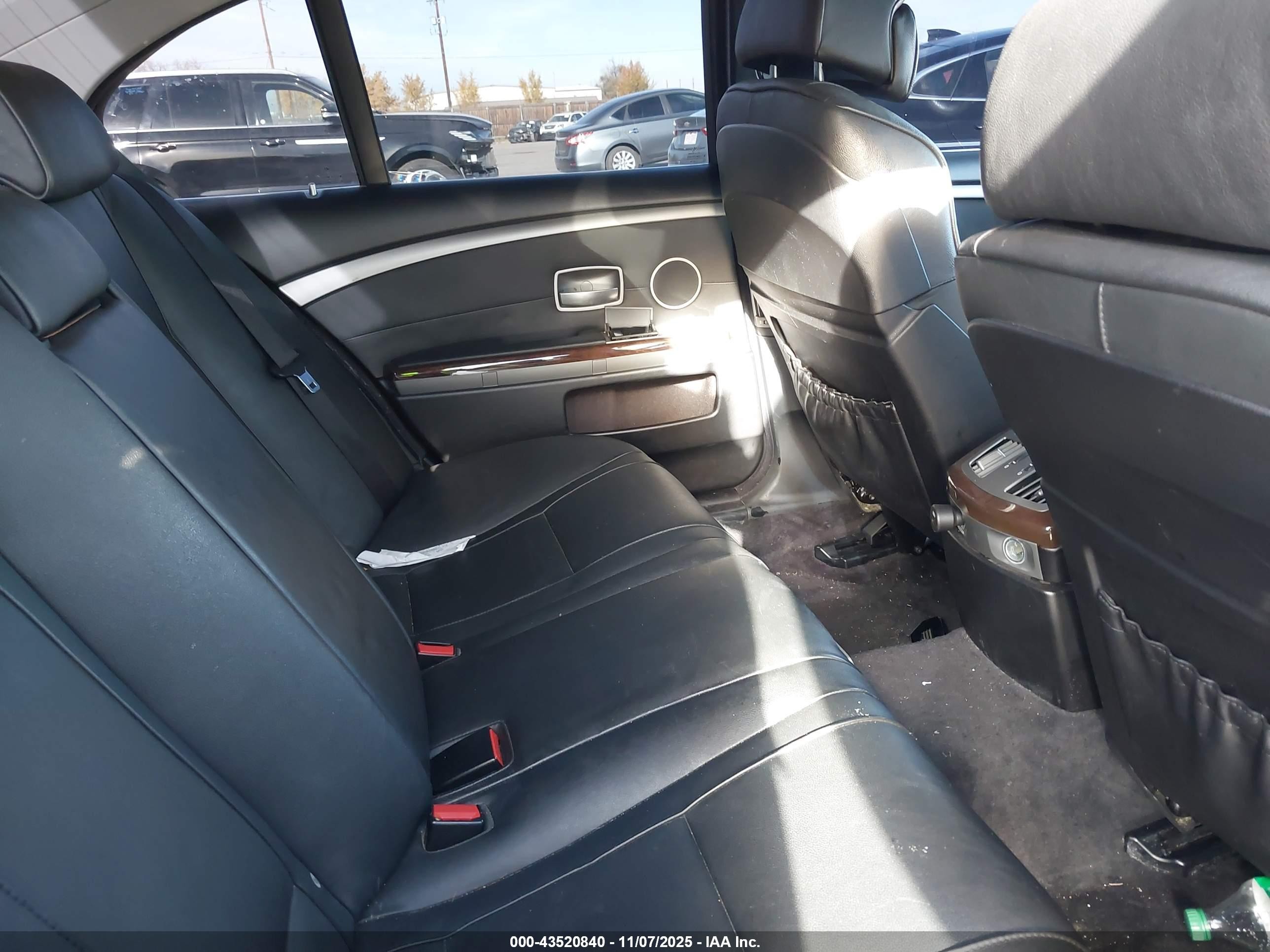 2007 Bmw 750i   Black vin: WBAHL83517DT10254