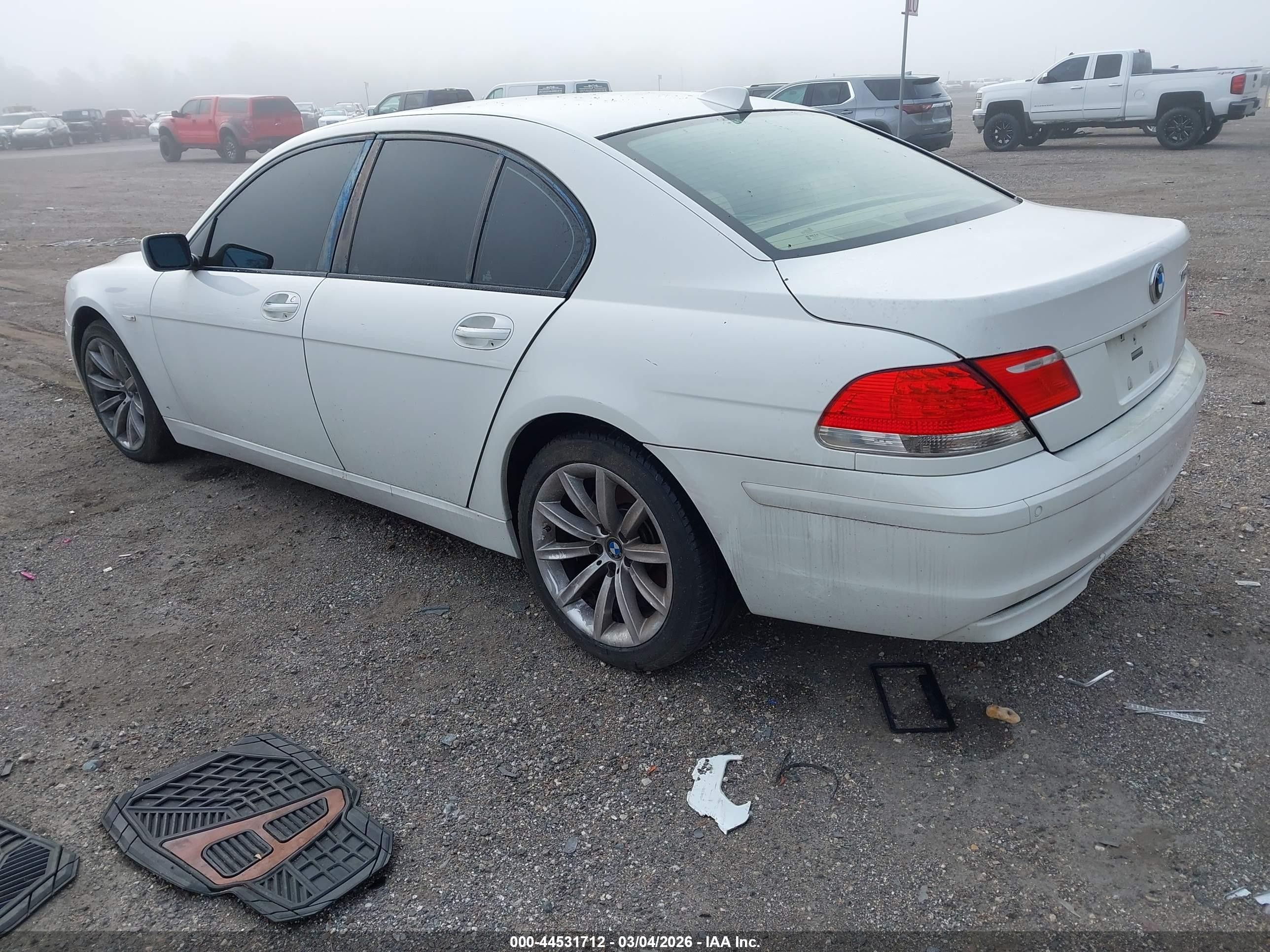 2007 Bmw 750i   White vin: WBAHL83517DT10271