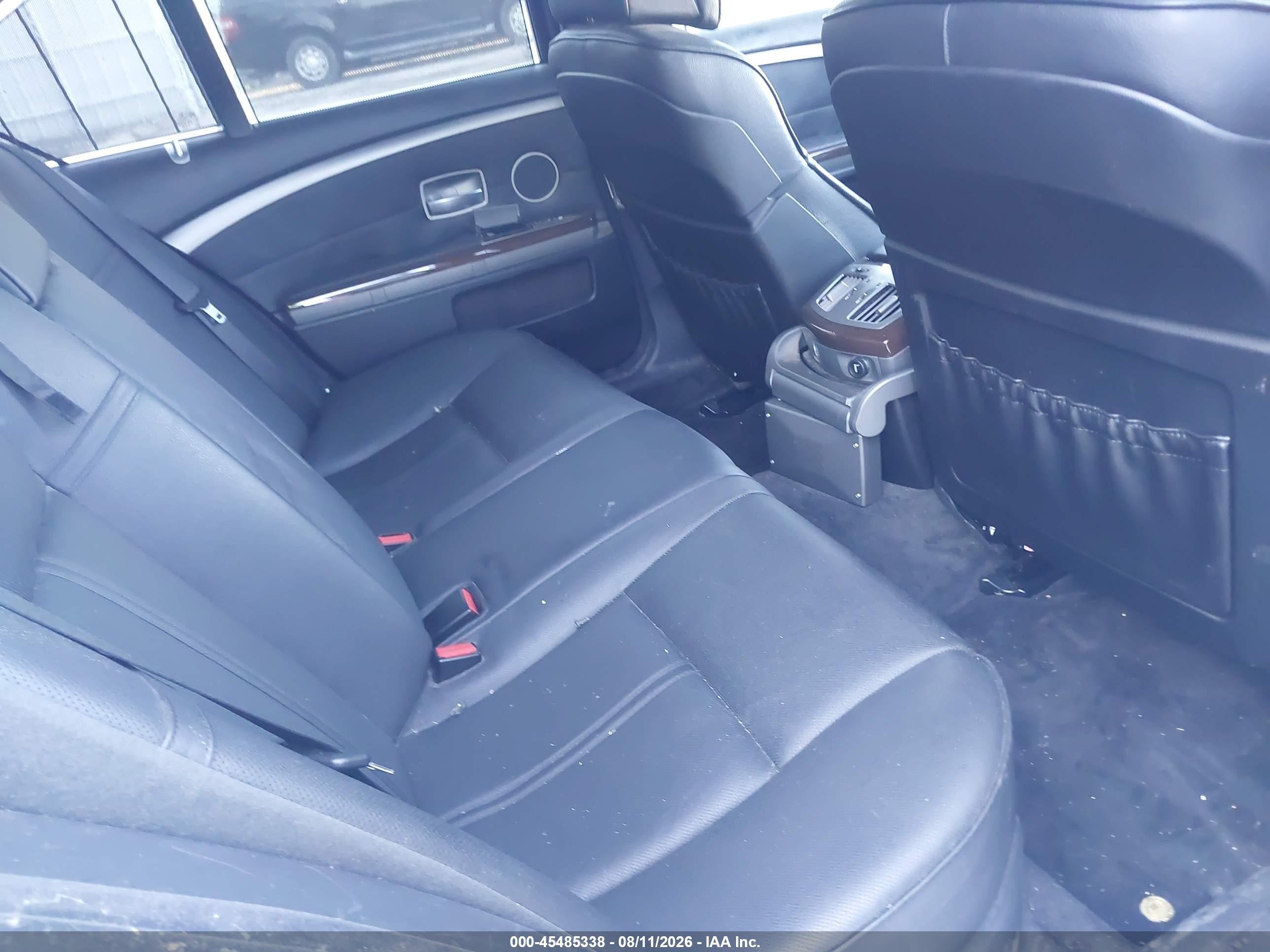 2007 Bmw 750i   Silver vin: WBAHL83537DT89345