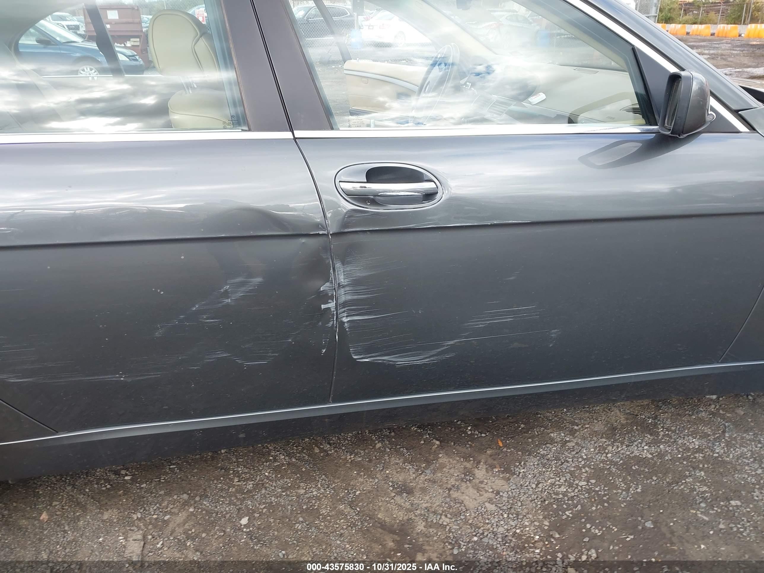 2007 Bmw 750i   Серый vin: WBAHL83577DT10467