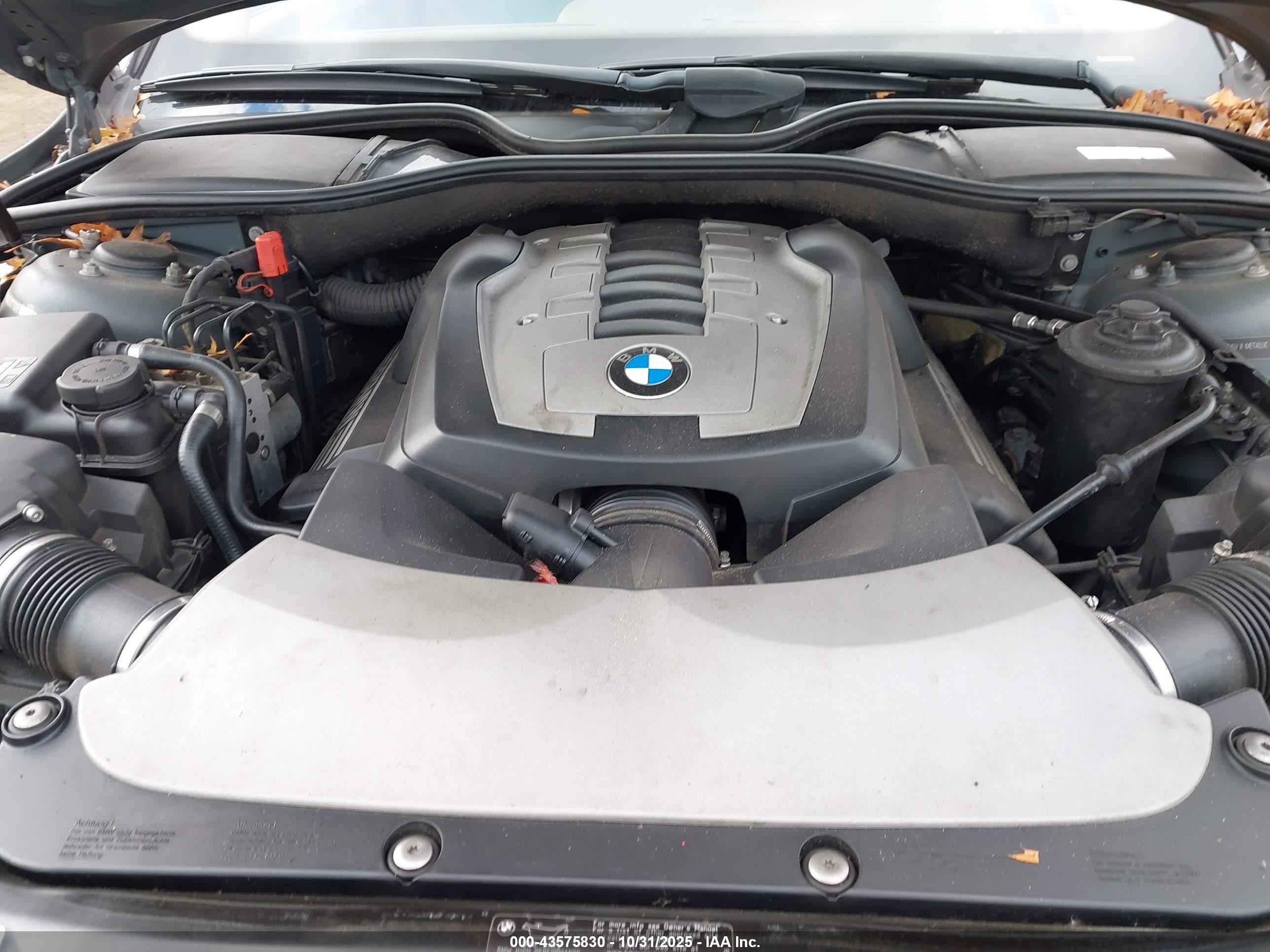 2007 Bmw 750i   Серый vin: WBAHL83577DT10467