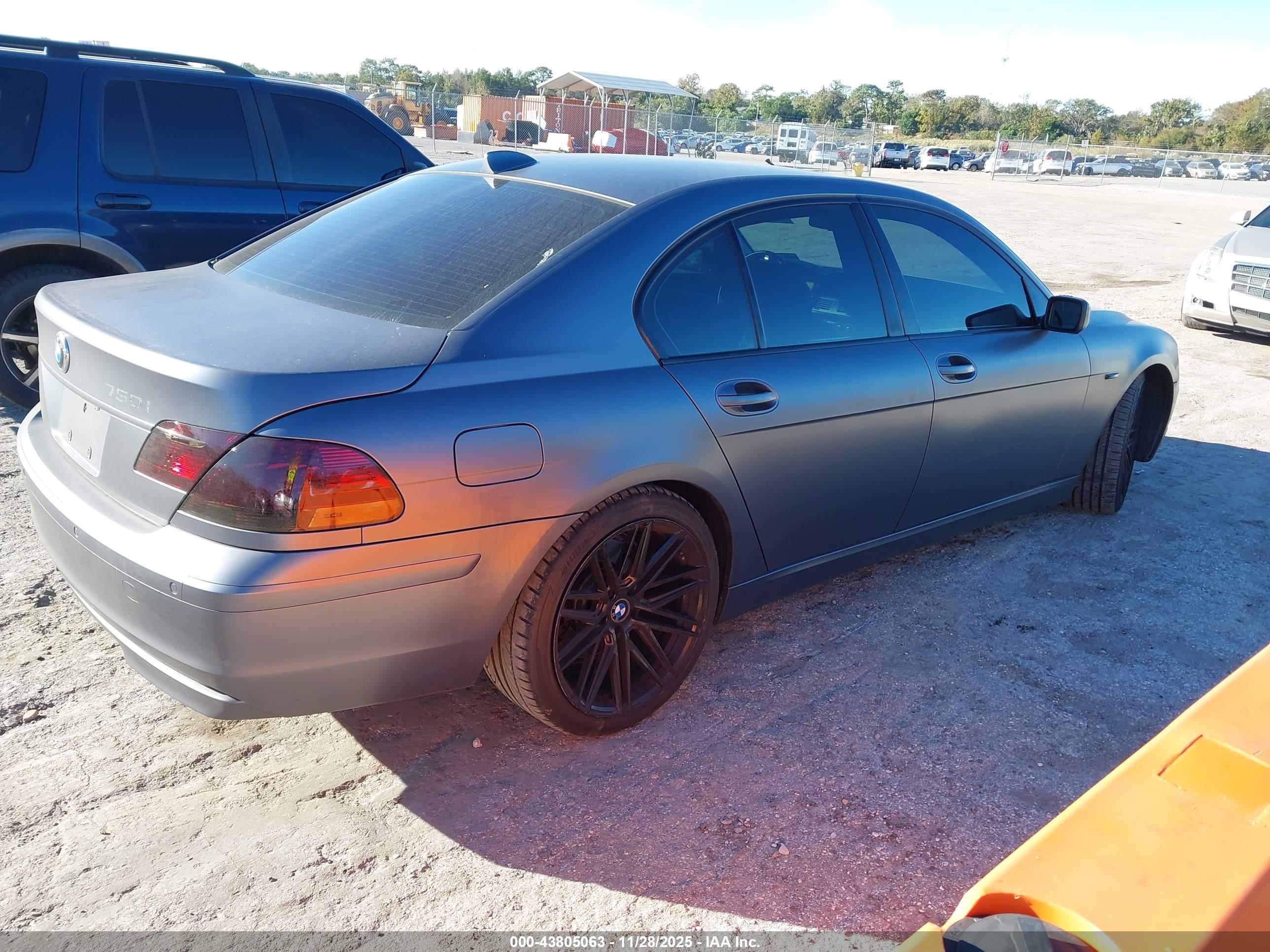 2007 Bmw 750i   Black vin: WBAHL83587DT08825
