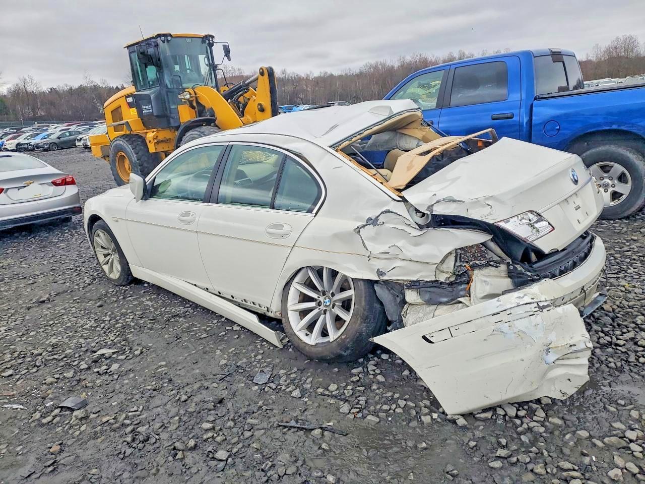 2007 Bmw 750 I White vin: WBAHL83597DT09465