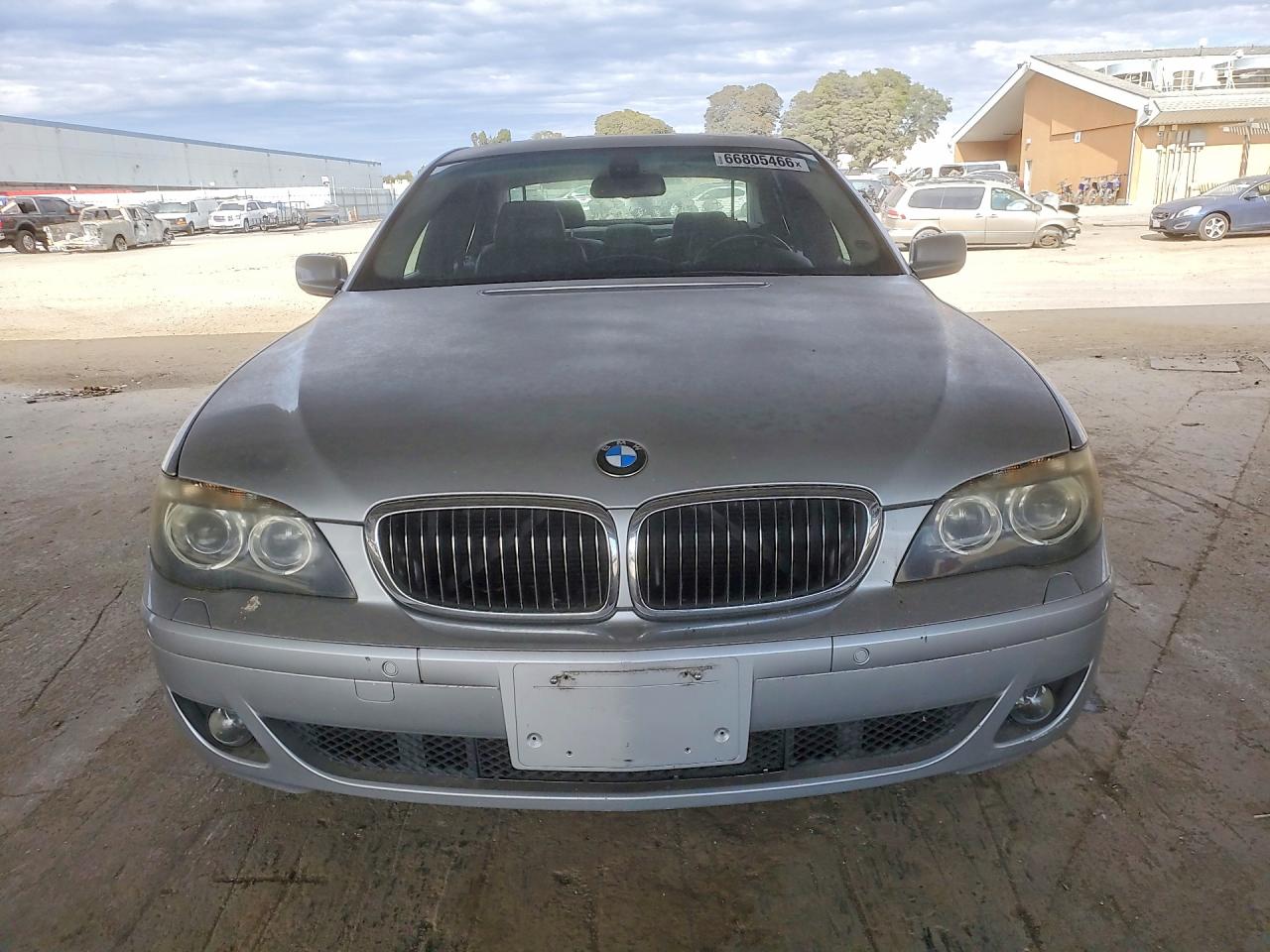 2007 Bmw 750 I Silver vin: WBAHL835X7DT08356