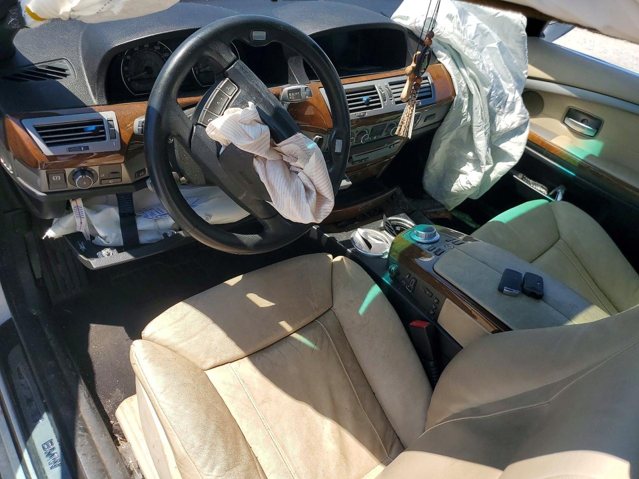 2006 Bmw 750 Li White vin: WBAHN83506DT28656