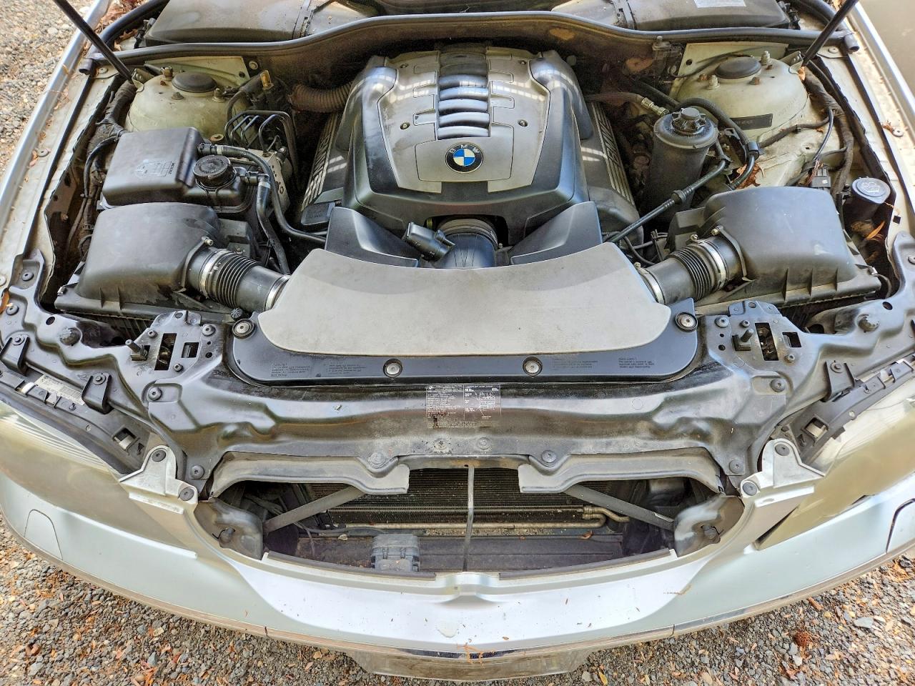 2007 Bmw 750 Серебряный vin: WBAHN83507DT75879