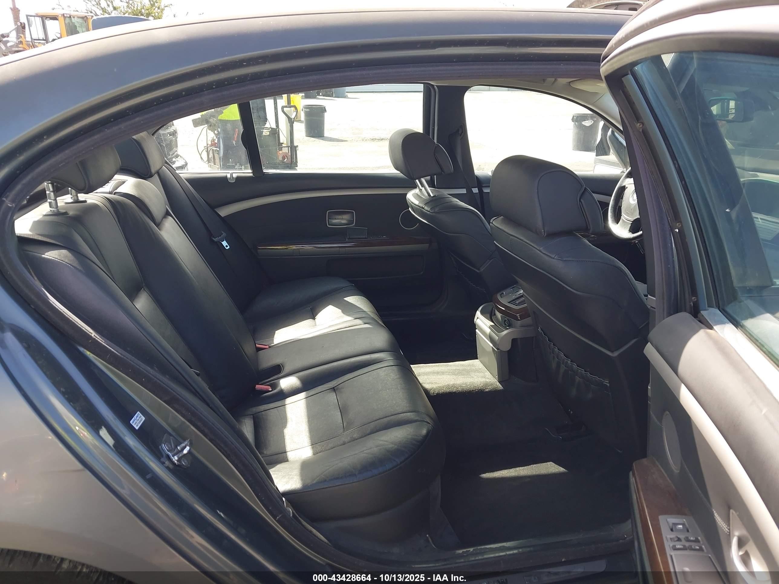 2008 Bmw 750li   Gray vin: WBAHN83508DT77617