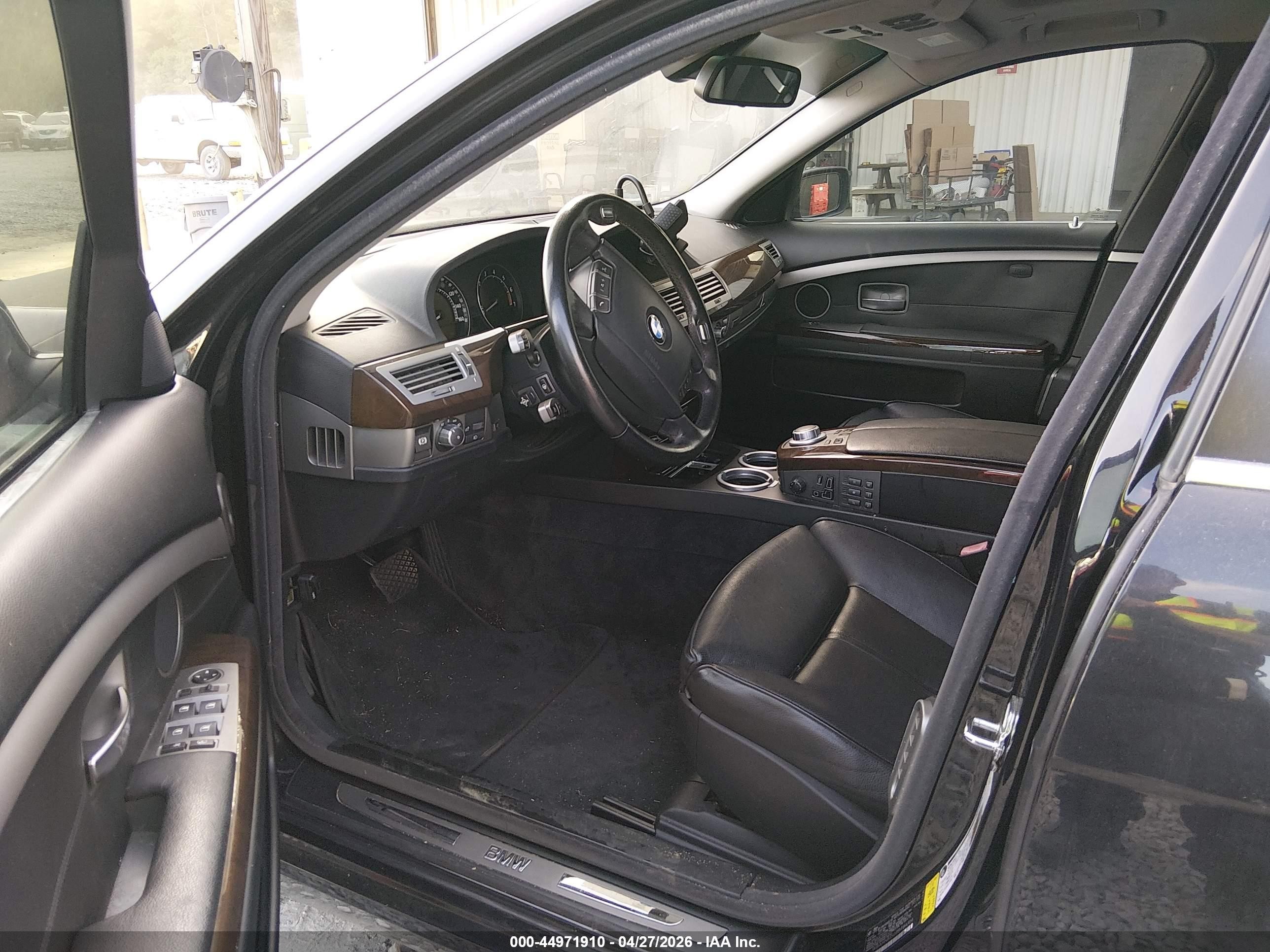 2008 Bmw 750li   Black vin: WBAHN83508DT84308