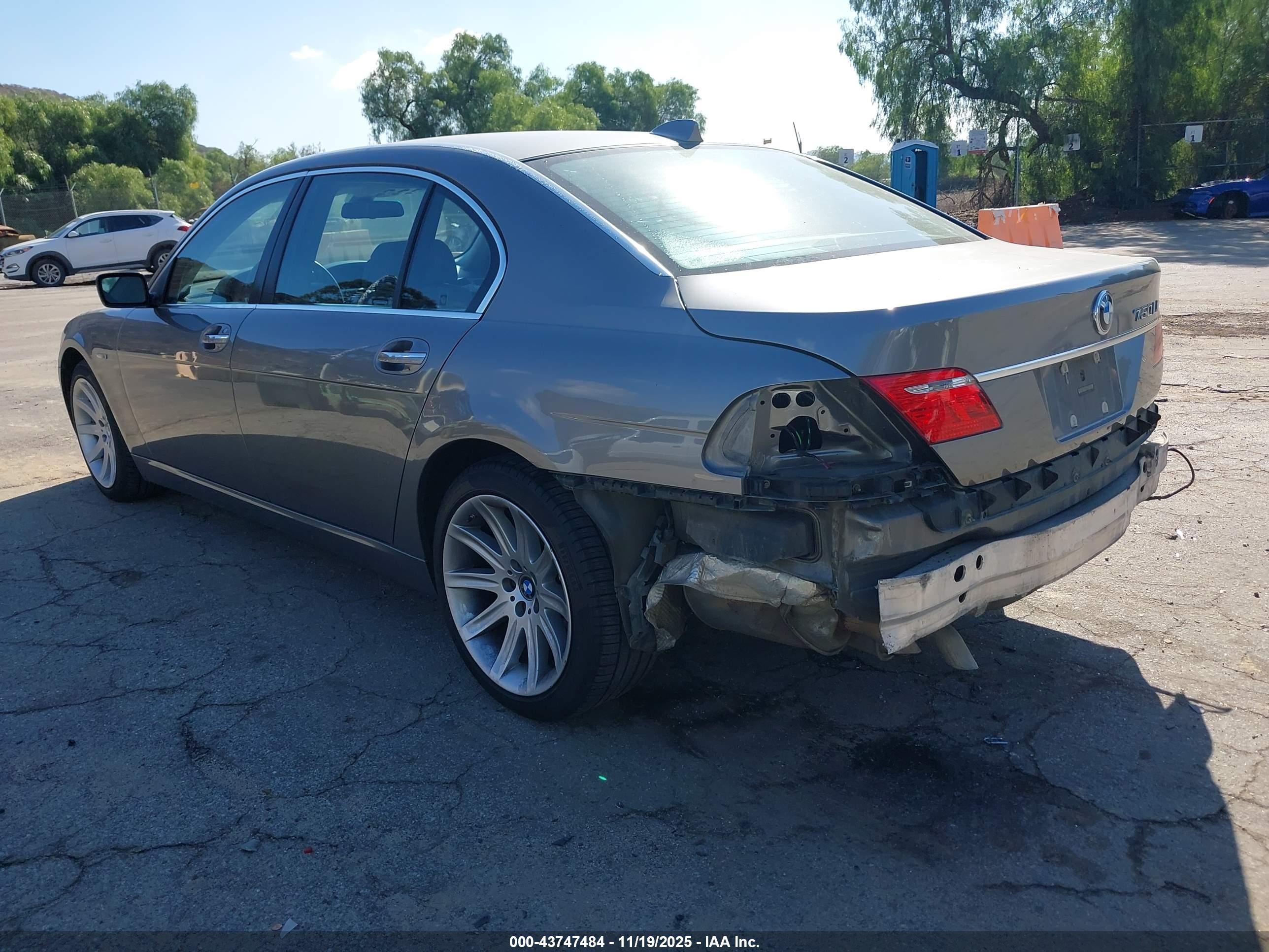 2006 Bmw 750li   Gray vin: WBAHN83516DT61813