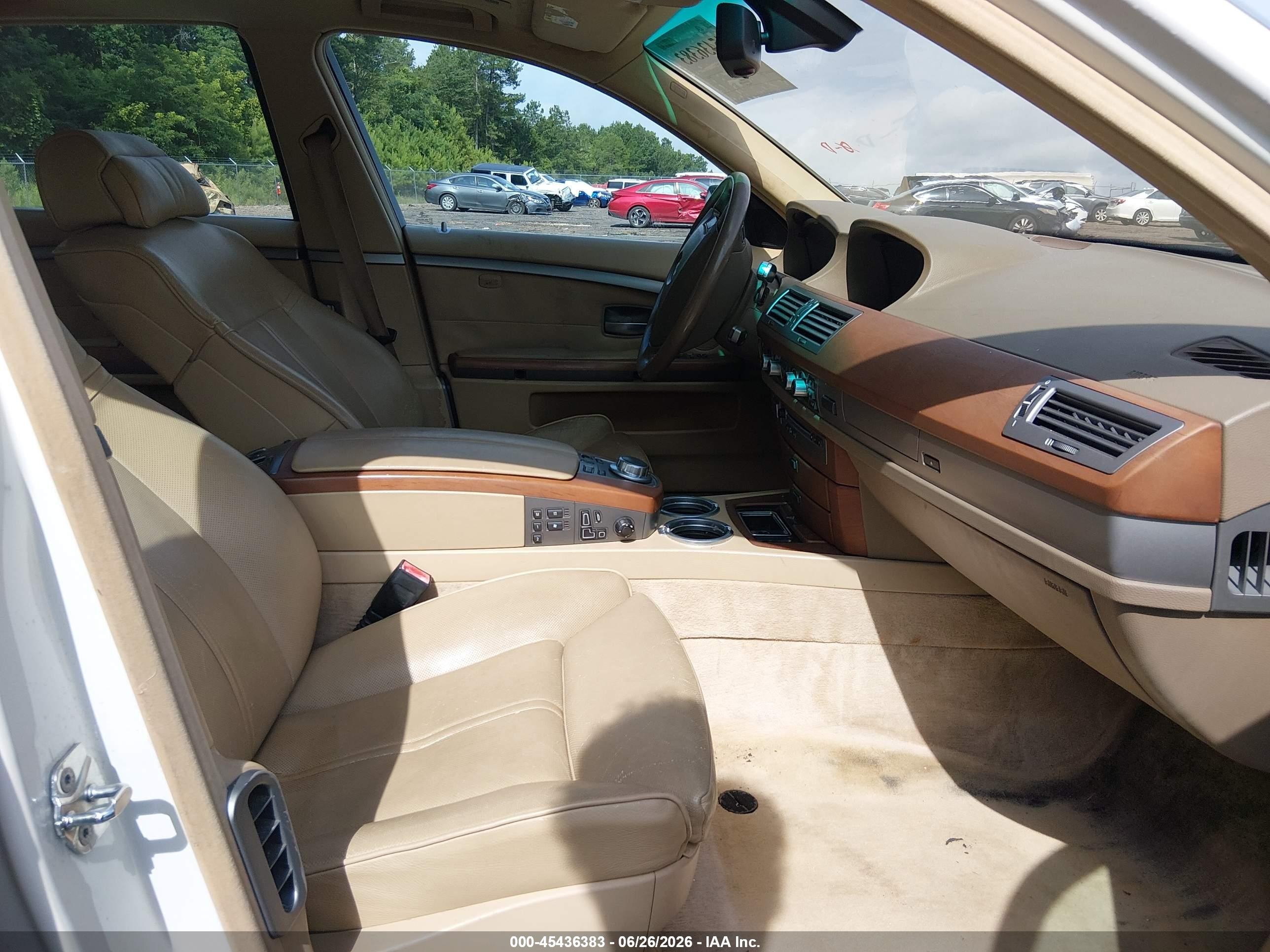 2006 Bmw 750li   White vin: WBAHN83516DT62671