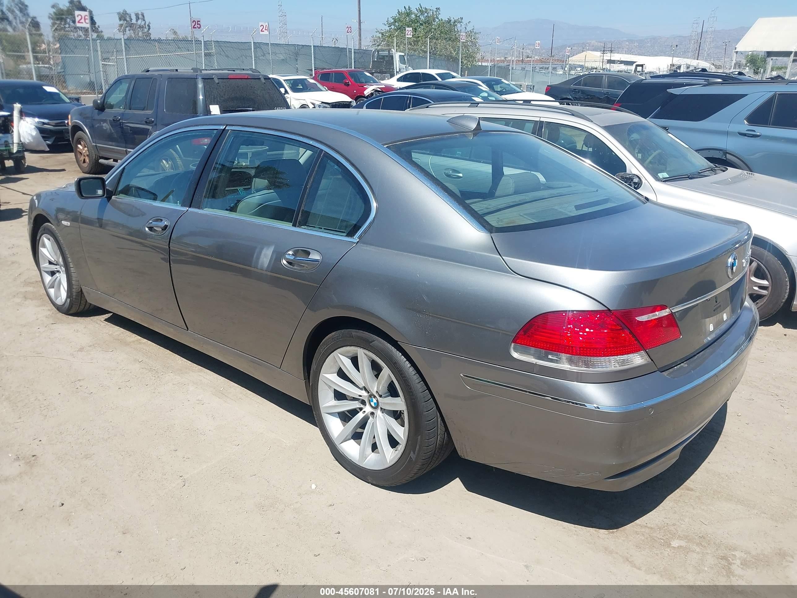 2007 Bmw 750li   Gray vin: WBAHN83517DT76118