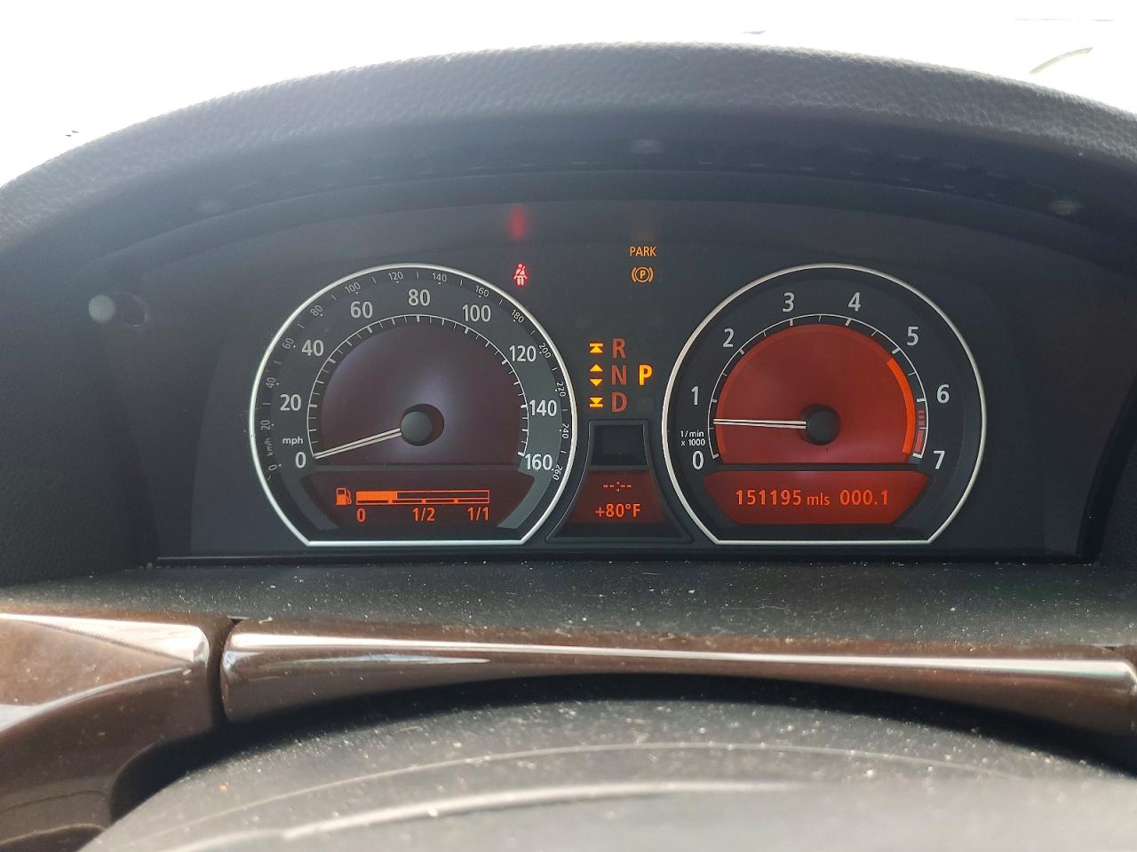 2006 Bmw 750 Li Серый vin: WBAHN83526DT62307