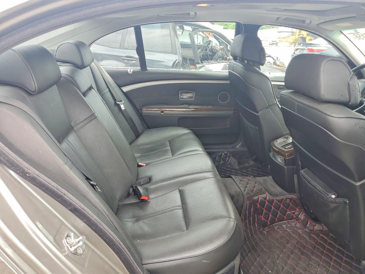 2006 Bmw 750 Li Серый vin: WBAHN83526DT62307
