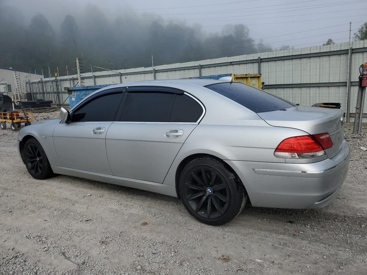 2007 Bmw 750 Silver vin: WBAHN83527DT67301