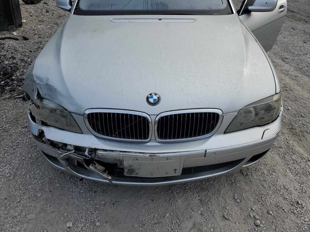 2007 Bmw 750 Silver vin: WBAHN83527DT67301