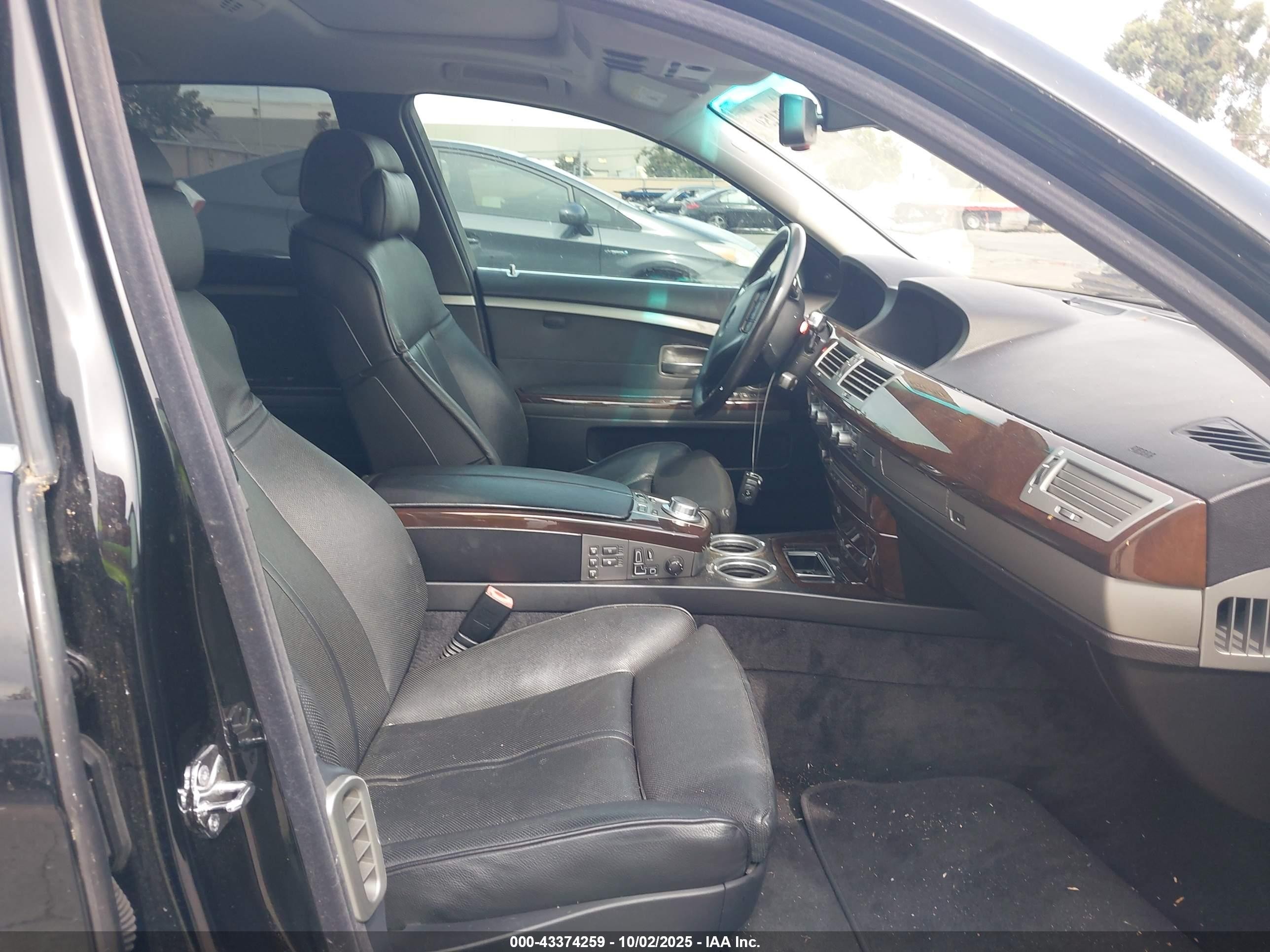 2007 Bmw 750li   Черный vin: WBAHN83527DT72028