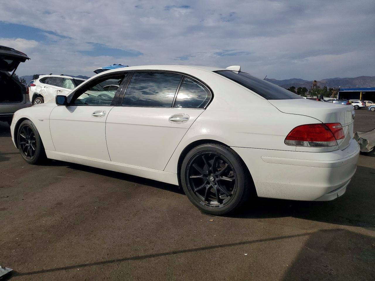 2009 Bmw 750 Li White vin: WBAHN83528DT78994
