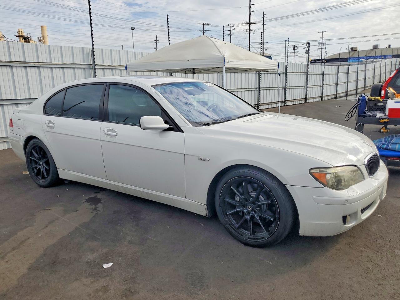 2009 Bmw 750 Li White vin: WBAHN83528DT78994