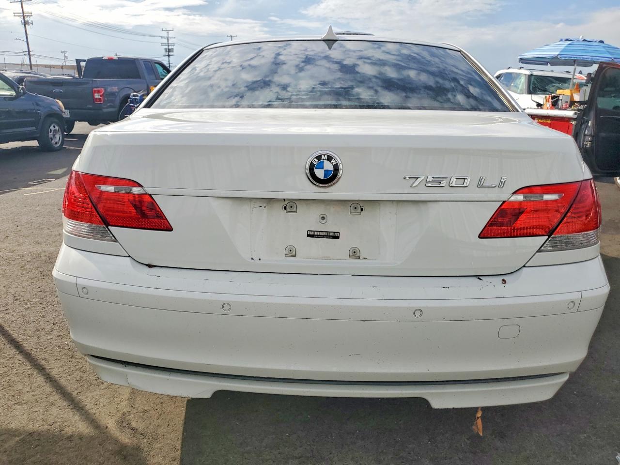 2009 Bmw 750 Li White vin: WBAHN83528DT78994
