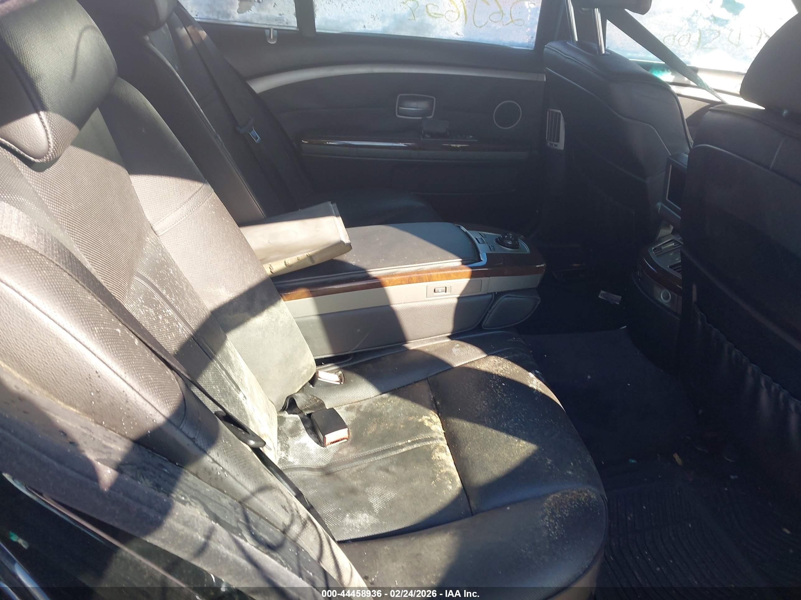 2006 Bmw 750li   Черный vin: WBAHN83536DT26237