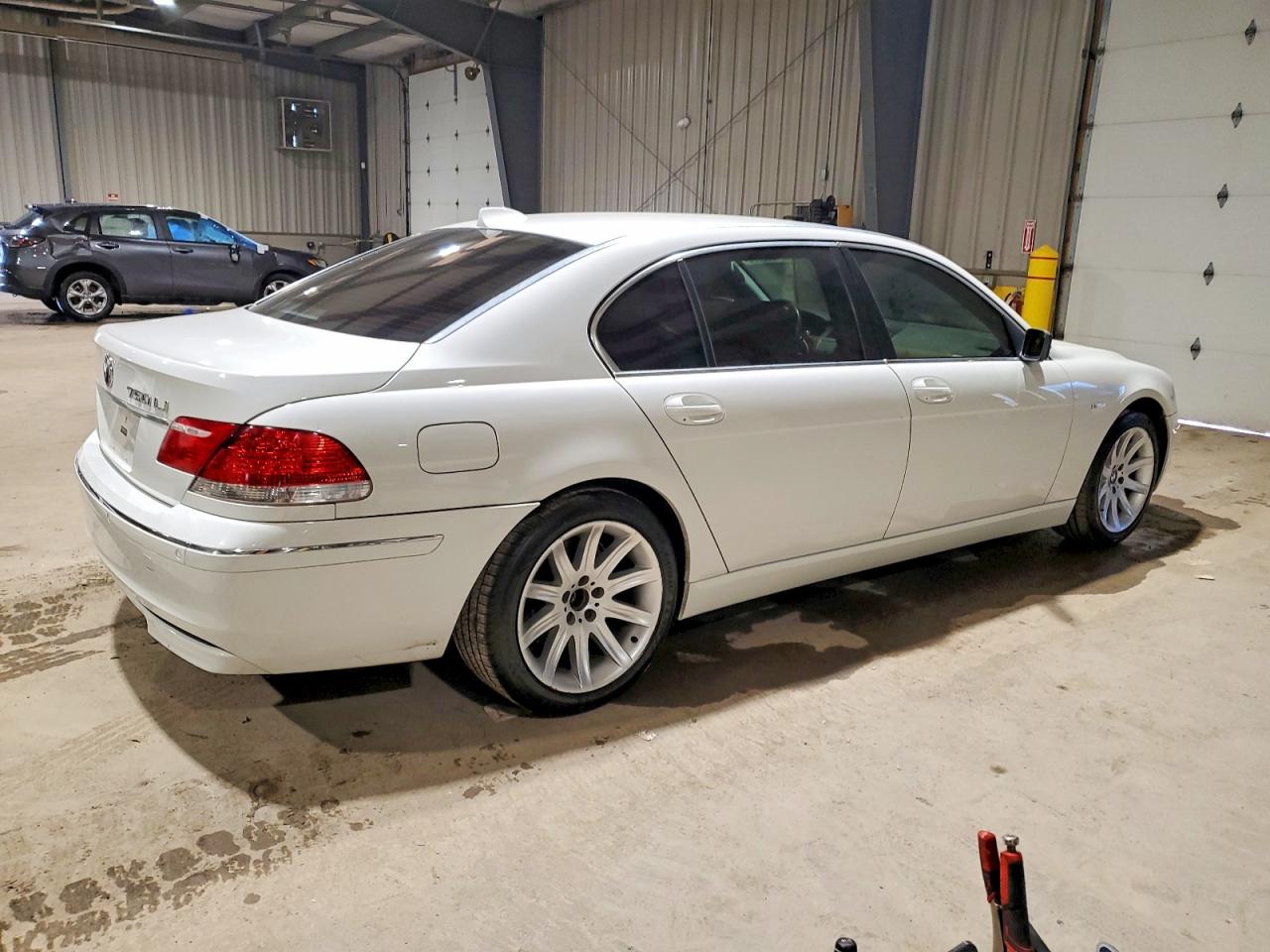 2006 Bmw 750 Li Белый vin: WBAHN83536DT27937