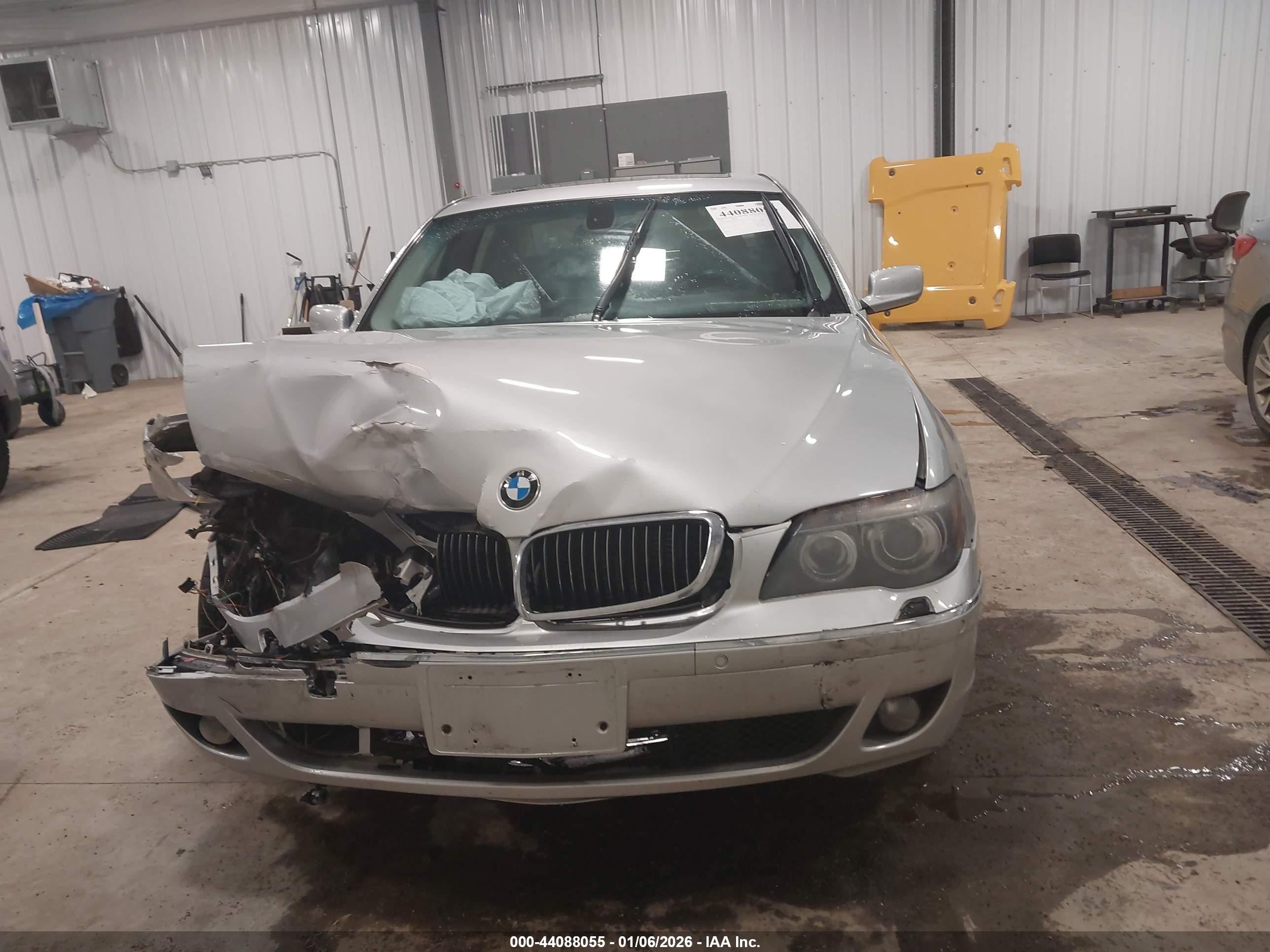 2006 Bmw 750li   Silver vin: WBAHN83536DT35326