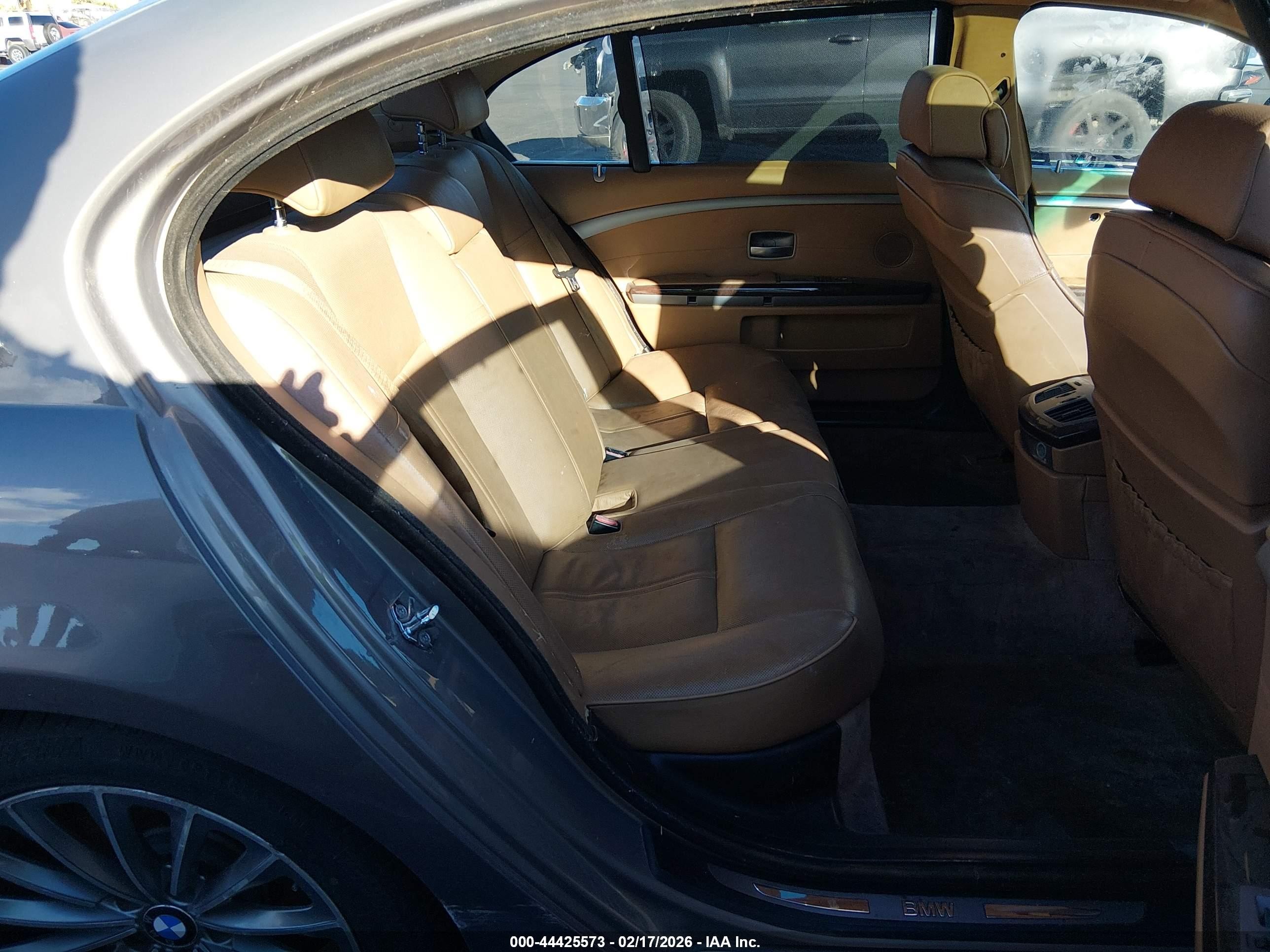 2006 Bmw 750li   Gold vin: WBAHN83536DT62171