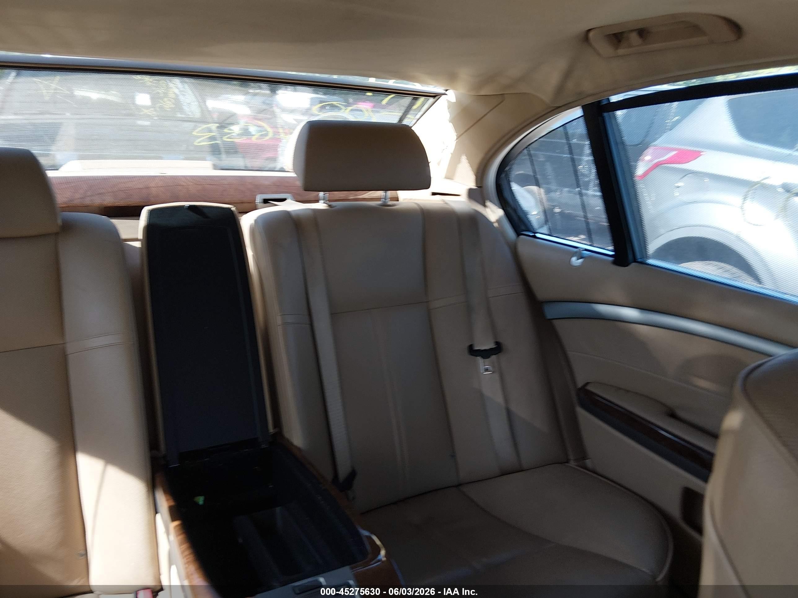 2006 Bmw 750li   White vin: WBAHN83556DT25364