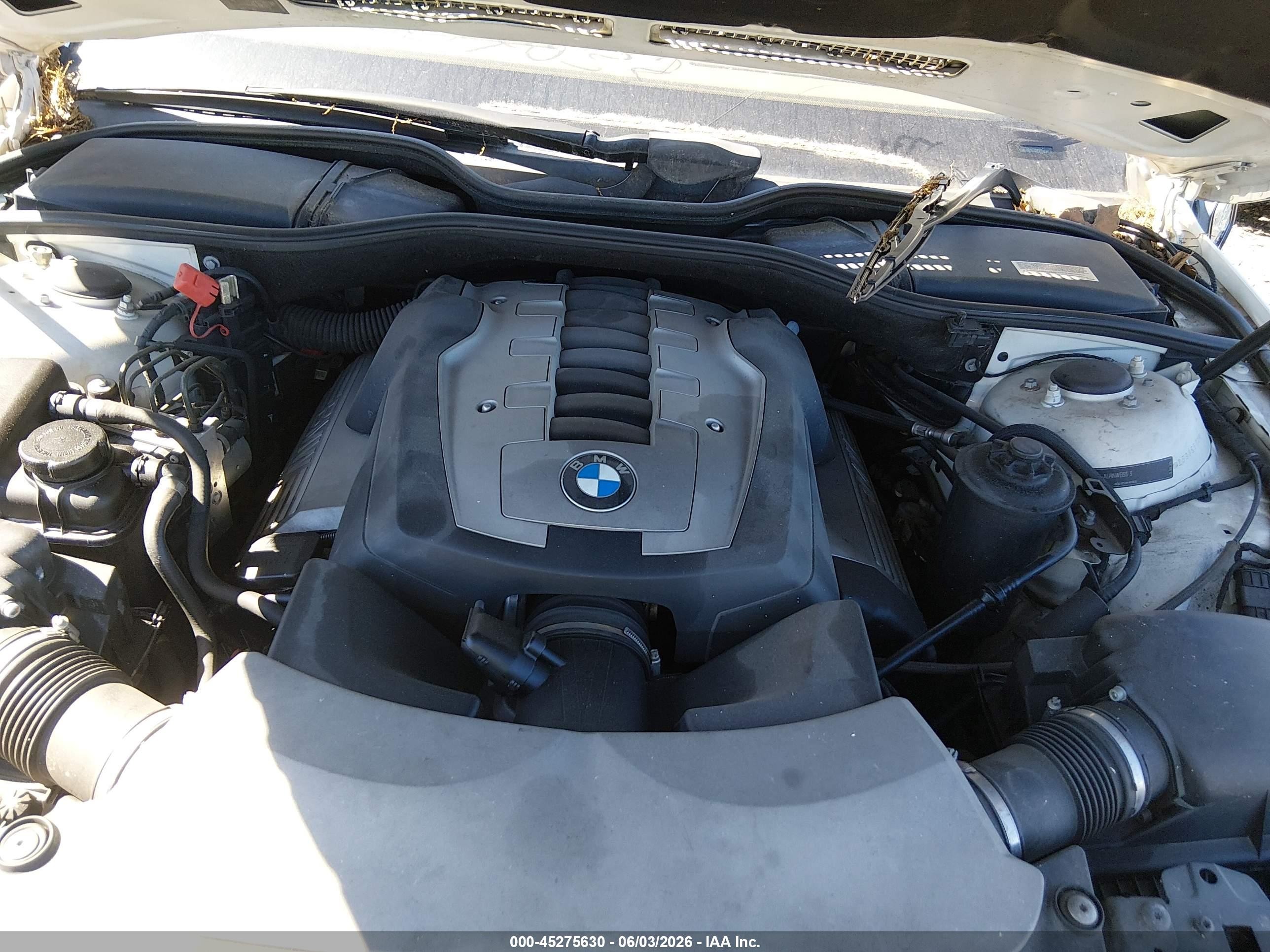 2006 Bmw 750li   White vin: WBAHN83556DT25364