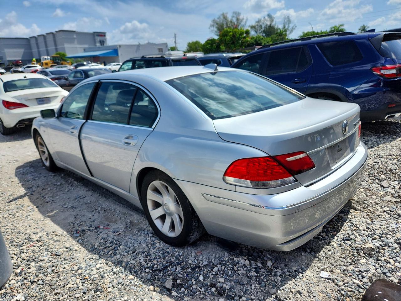 2006 Bmw 750 Li Silver vin: WBAHN83556DT60972