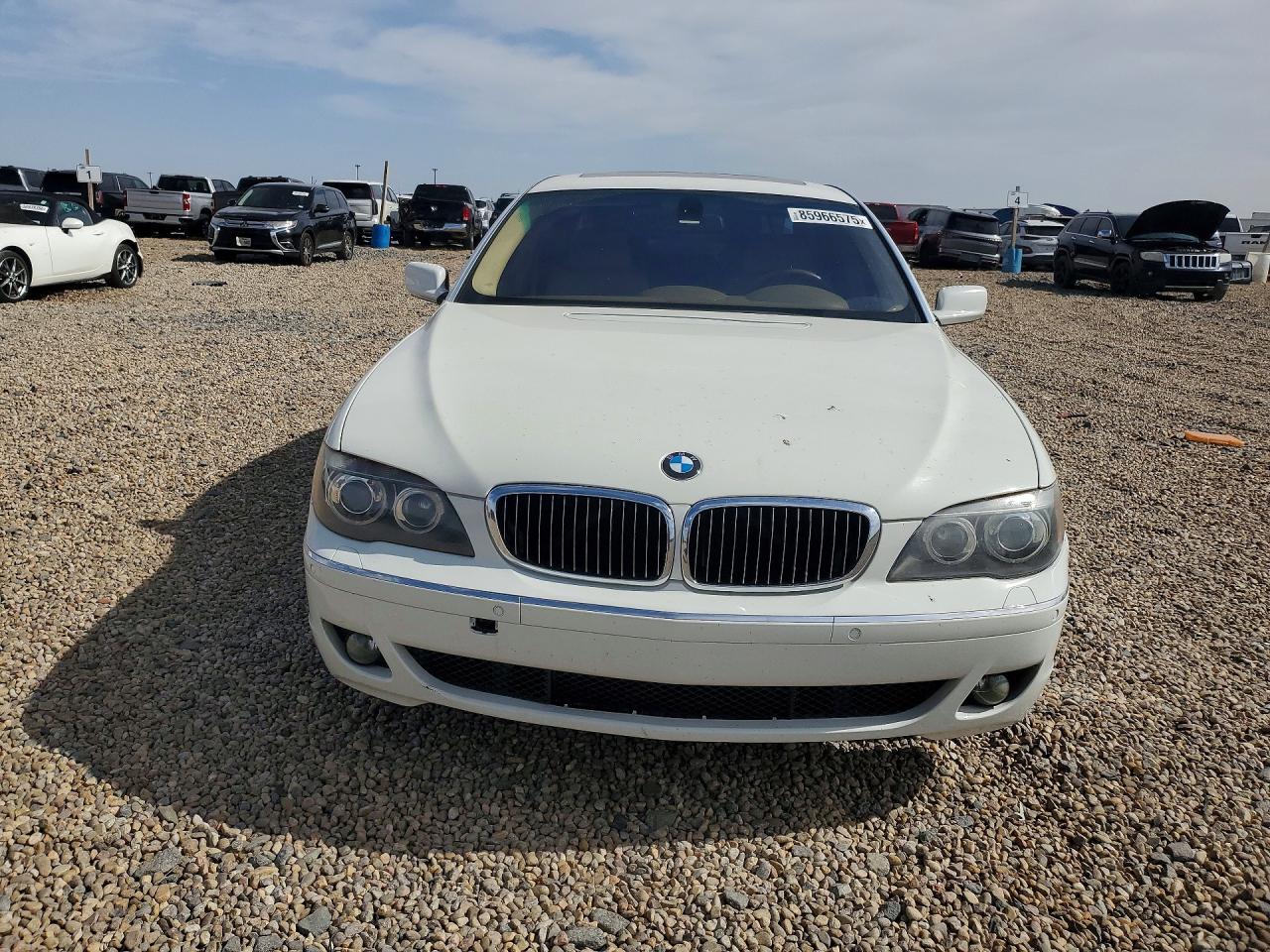 2006 Bmw 750 Li White vin: WBAHN83556DT63581