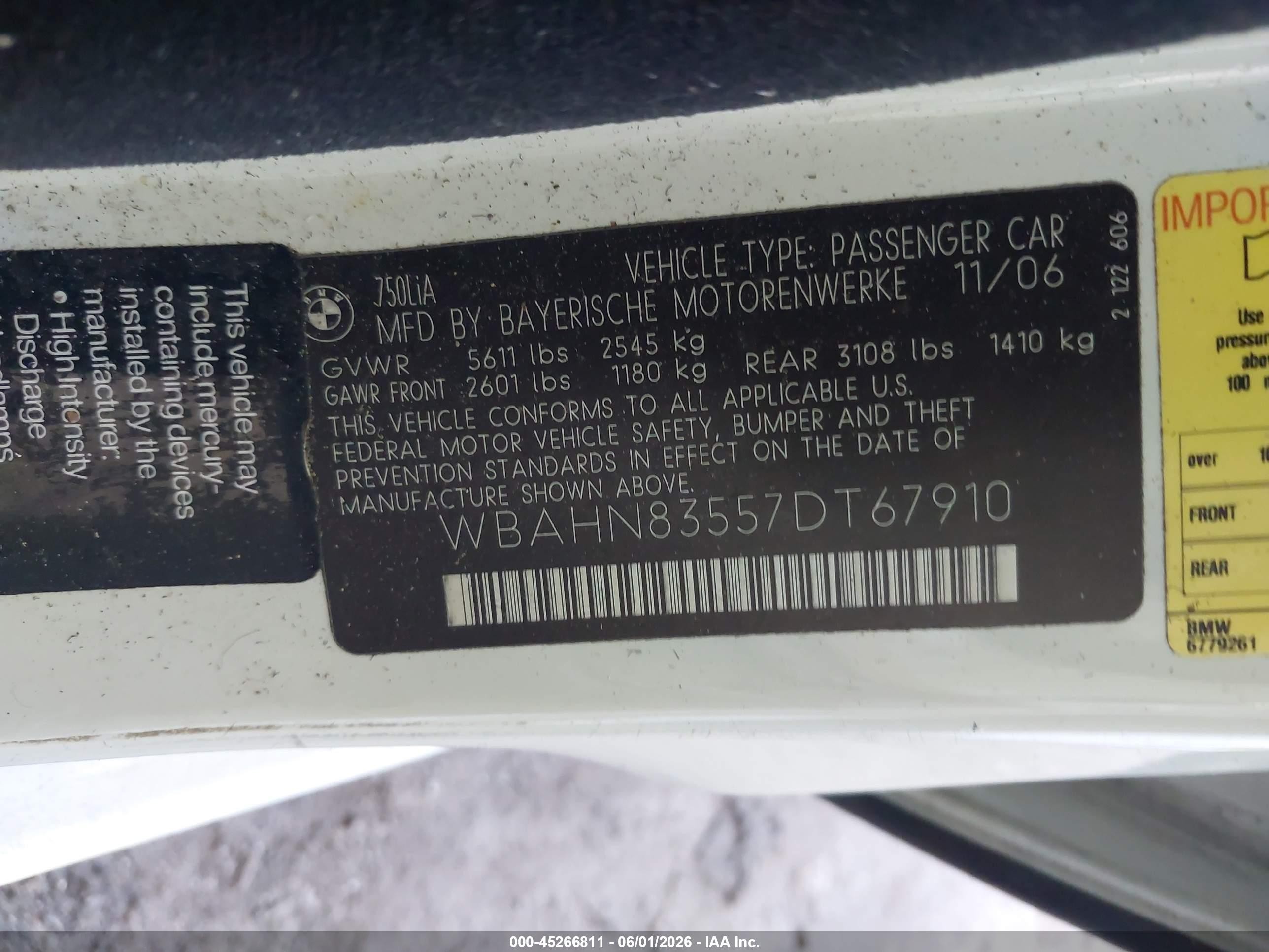 2007 Bmw 750li   White vin: WBAHN83557DT67910