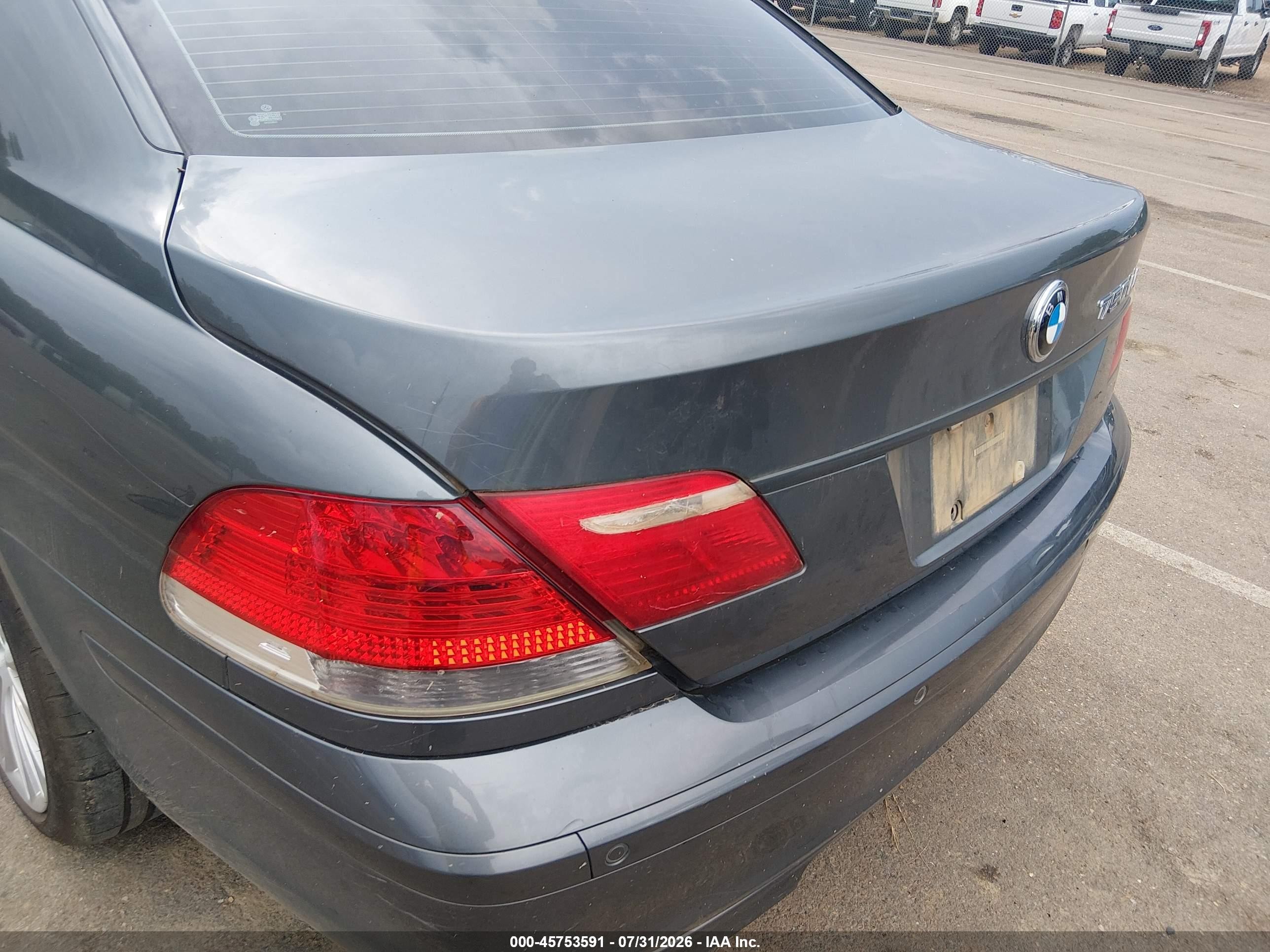 2007 Bmw 750li   Gray vin: WBAHN83557DT69091
