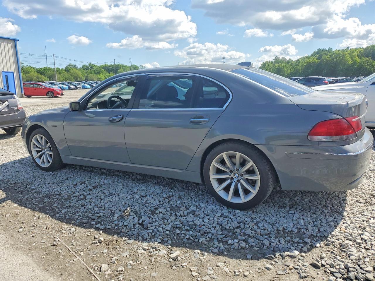 2007 Bmw 750 Gray vin: WBAHN83557DT75151