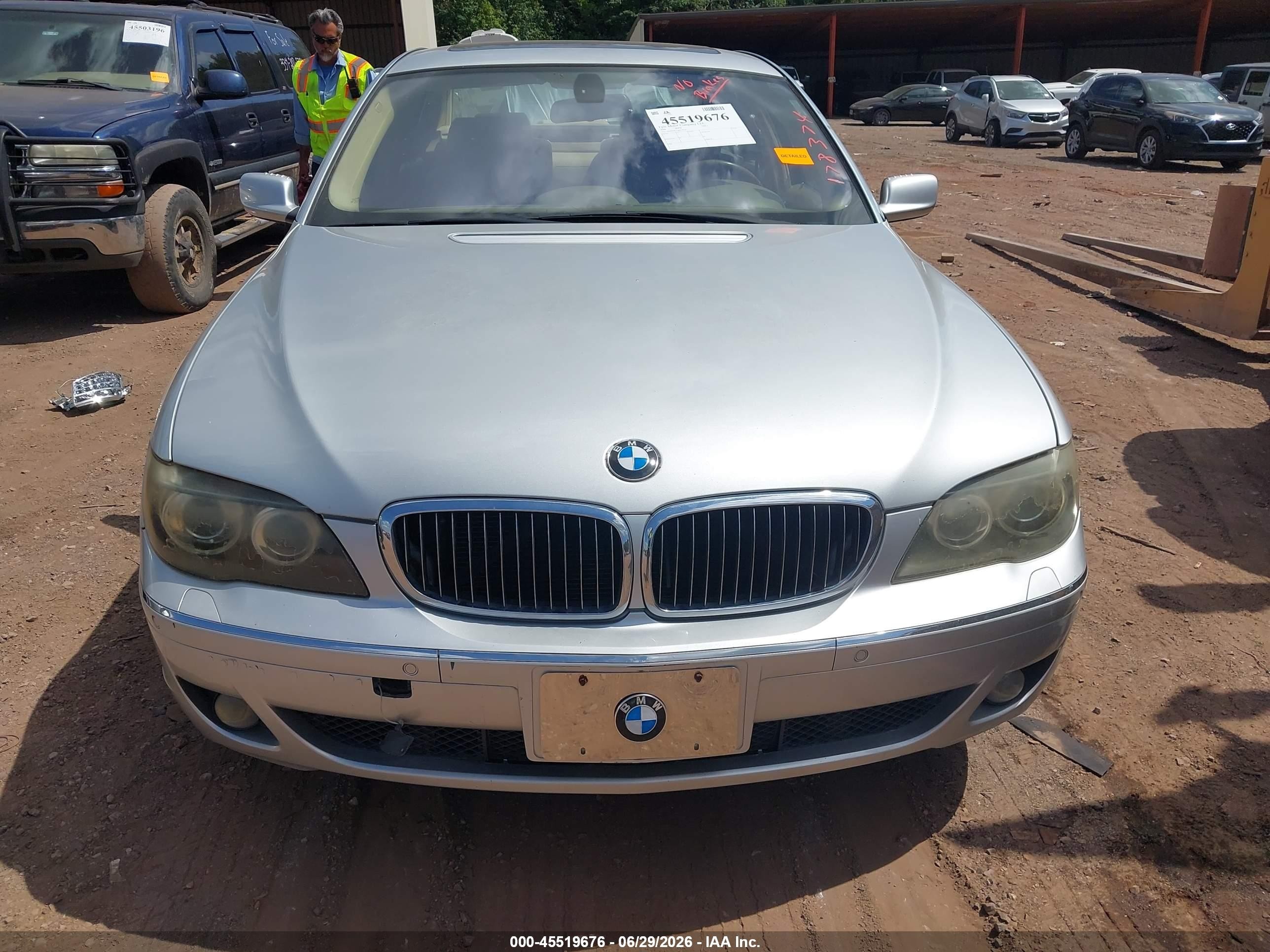 2008 Bmw 750li Silver vin: WBAHN83558DT78374