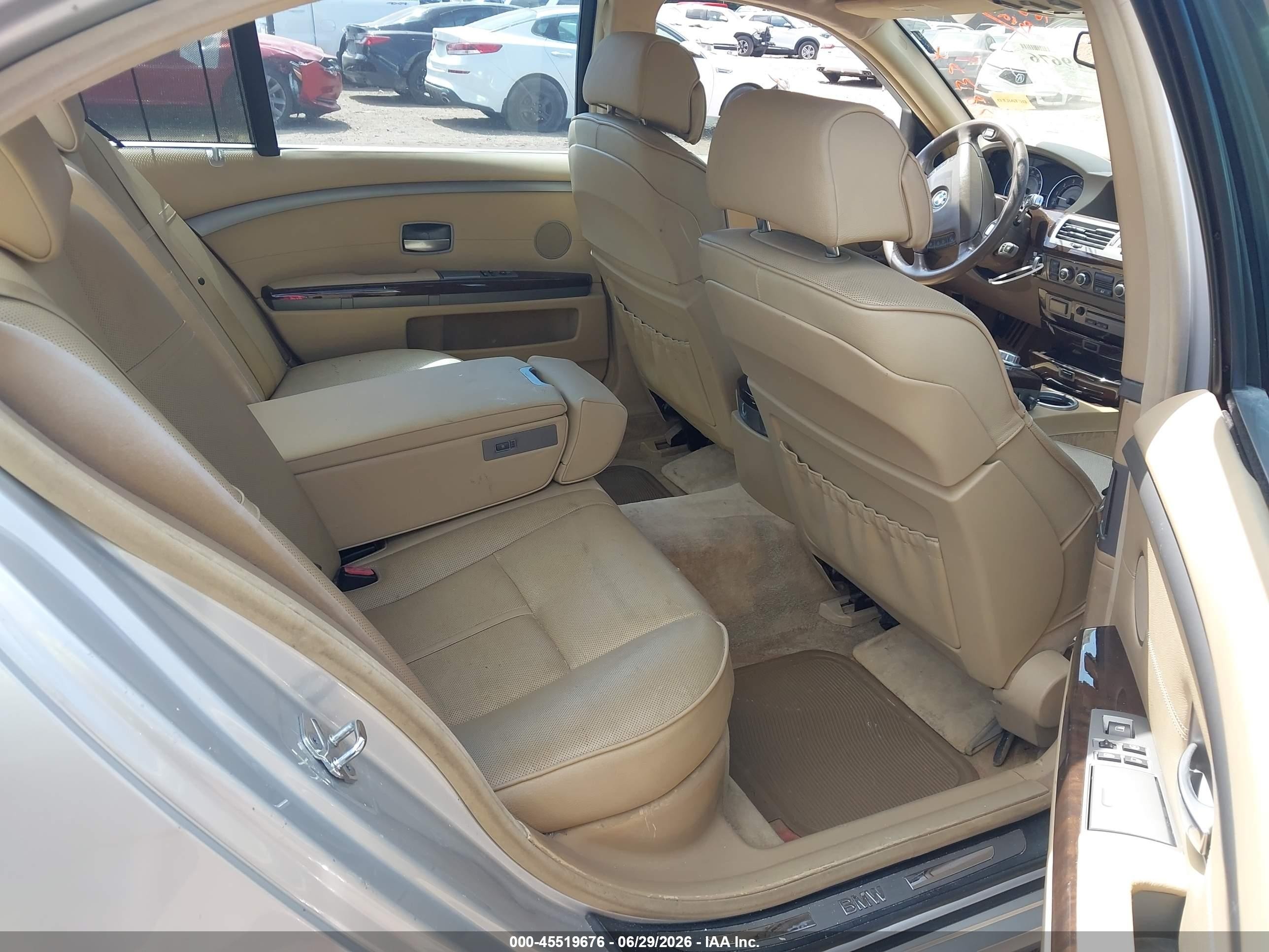 2008 Bmw 750li Silver vin: WBAHN83558DT78374
