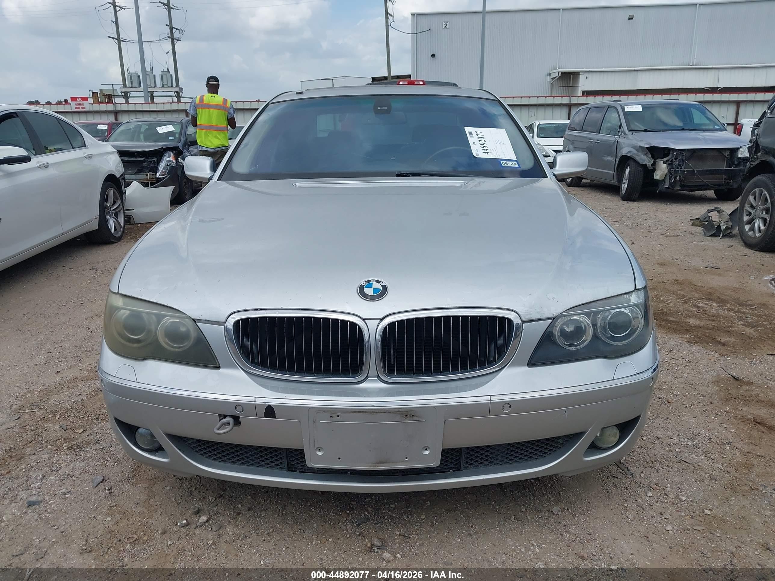 2008 Bmw 750li   Silver vin: WBAHN83558DT78780